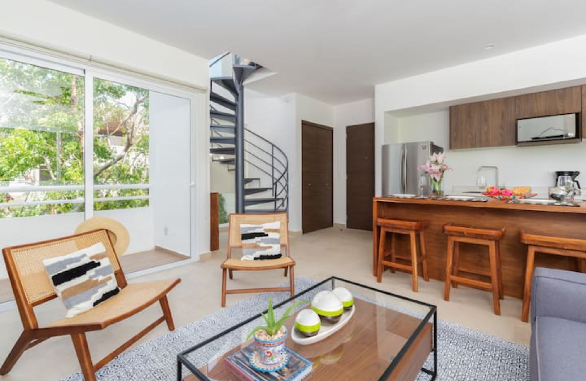 1 bedroom Penthouse with art walk, Boho style commercial area, green areas, 5 star hotel services in Tulum, sale.