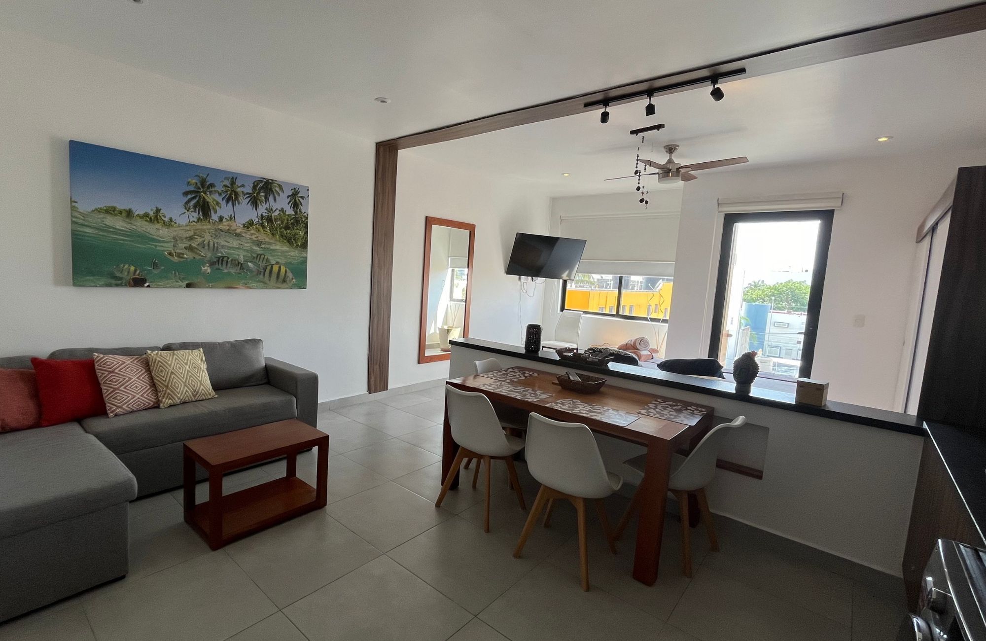 Condo with swimming lane, jacuzzi, spa, coworking, for sale near Fifth Avenue