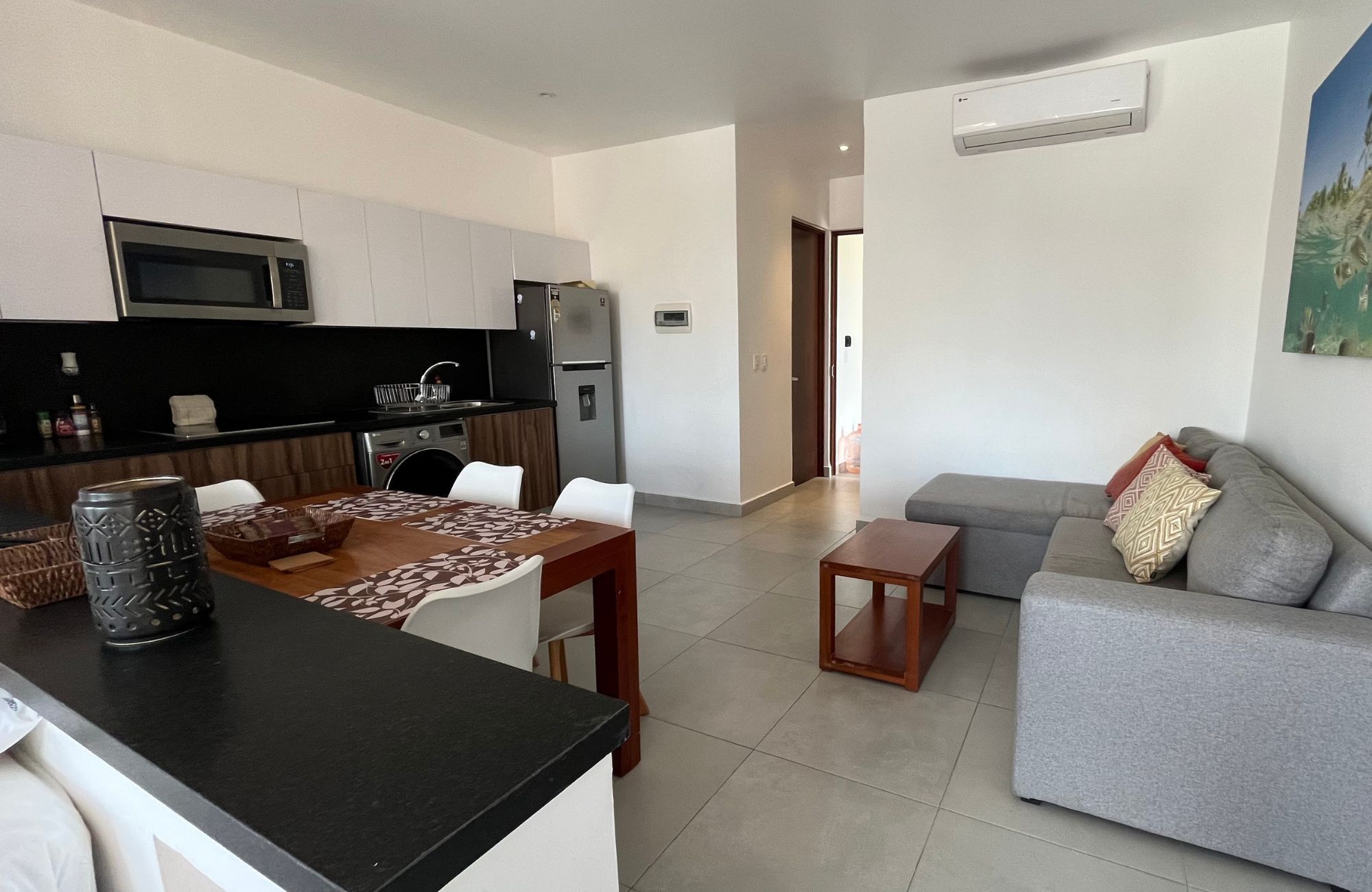 Condo with swimming lane, jacuzzi, spa, coworking, for sale near Fifth Avenue