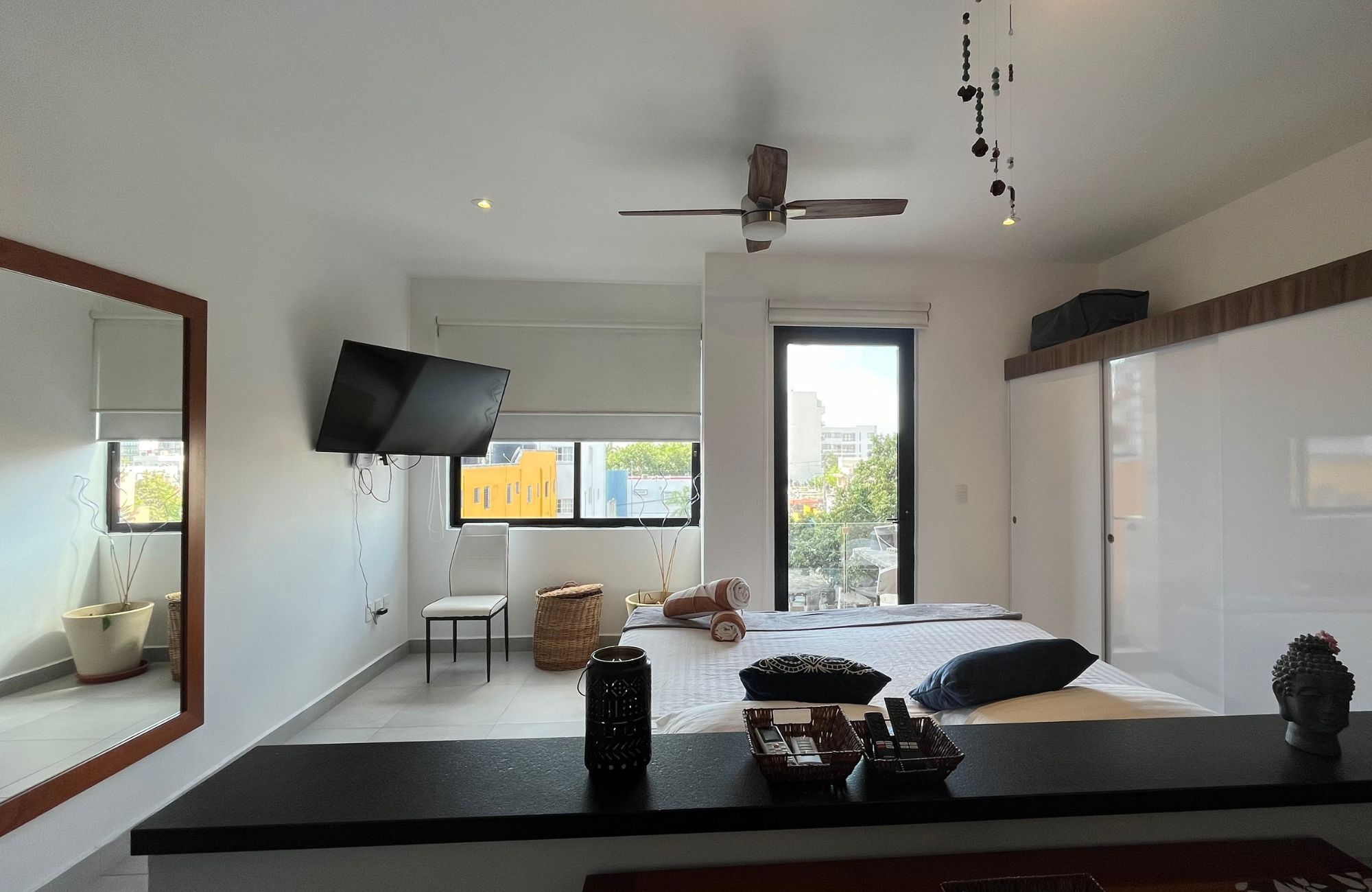 Condo with swimming lane, jacuzzi, spa, coworking, for sale near Fifth Avenue