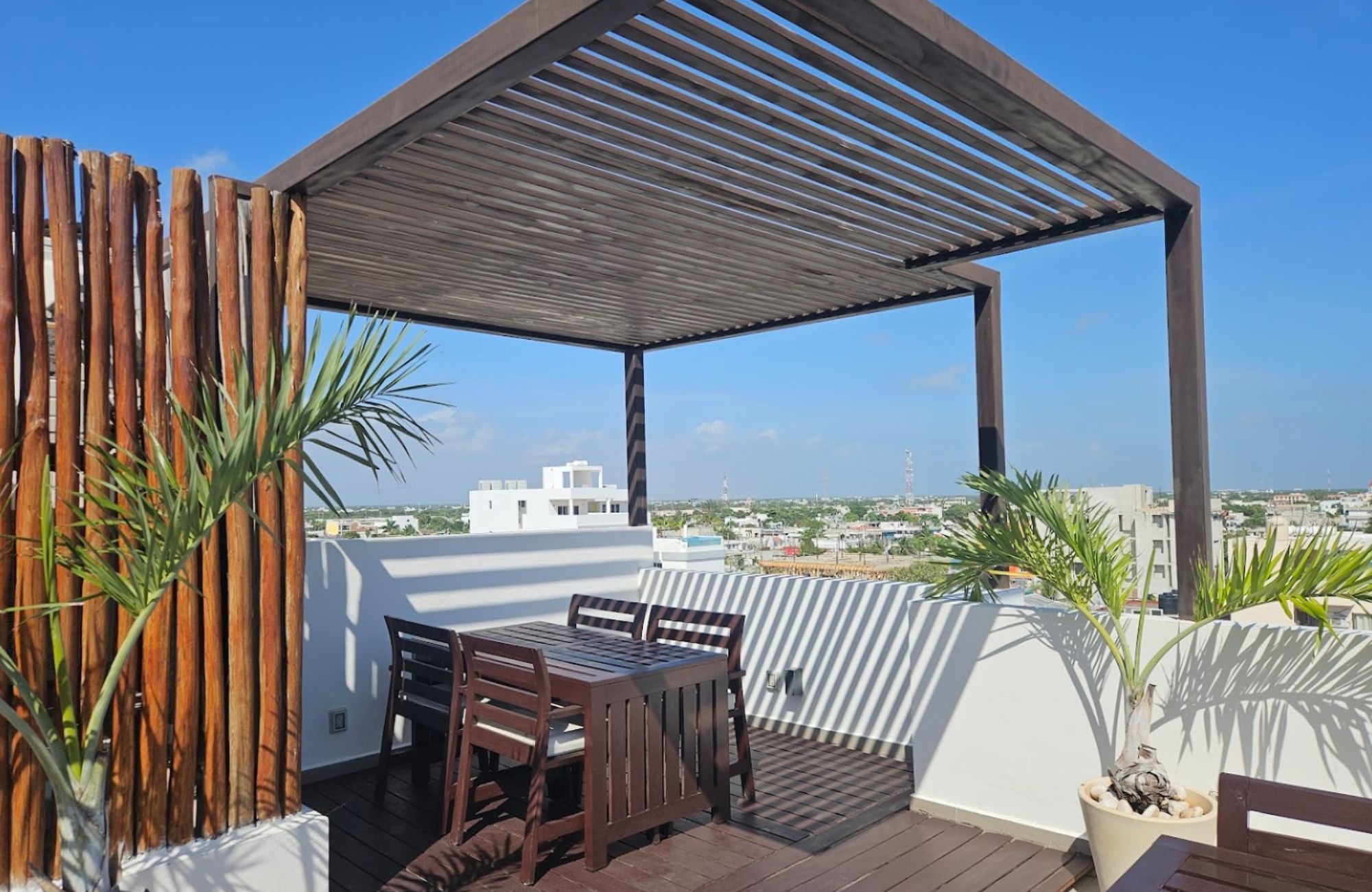 Condo with swimming lane, jacuzzi, spa, coworking, for sale near Fifth Avenue