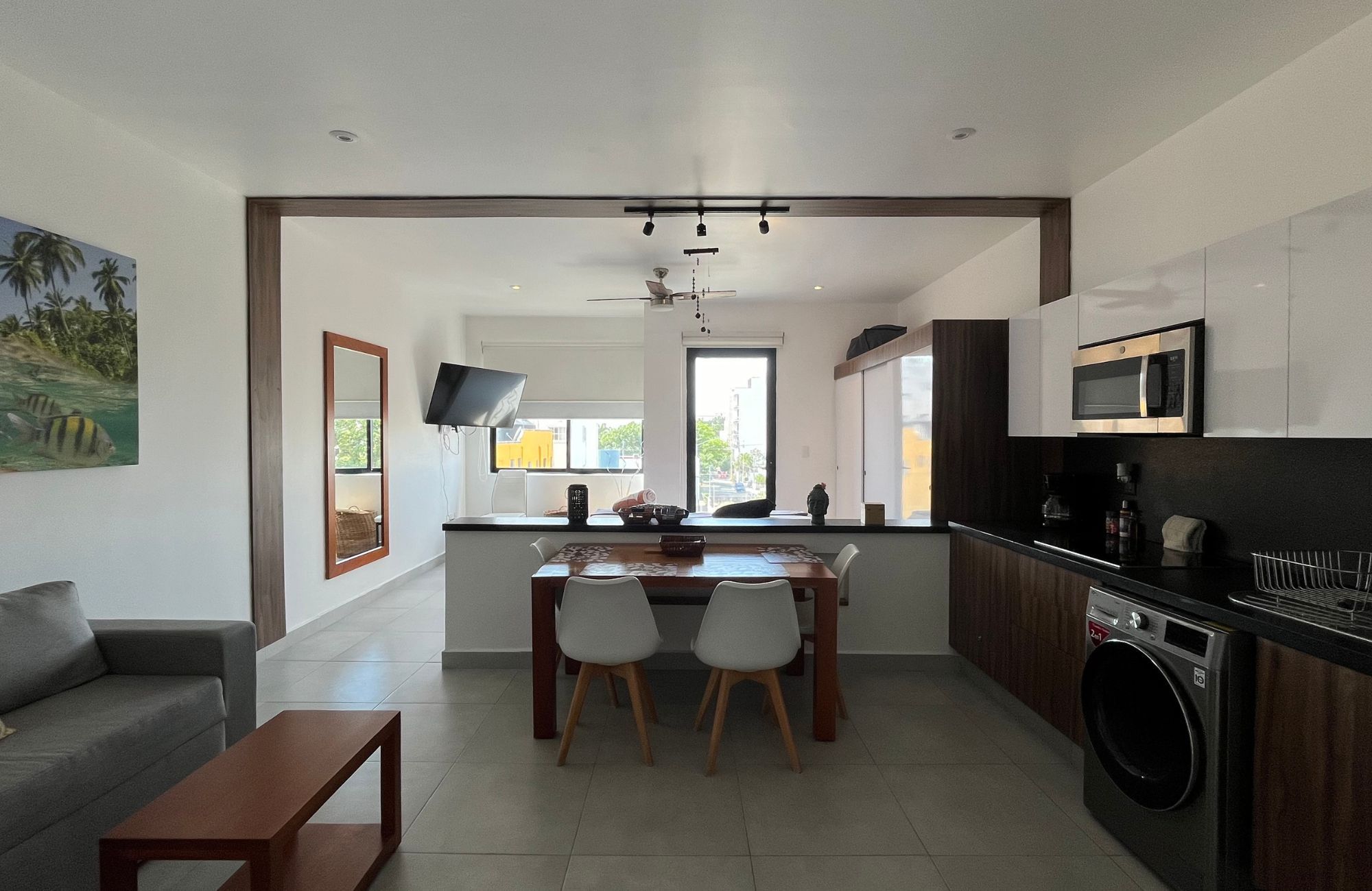 Condo with swimming lane, jacuzzi, spa, coworking, for sale near Fifth Avenue