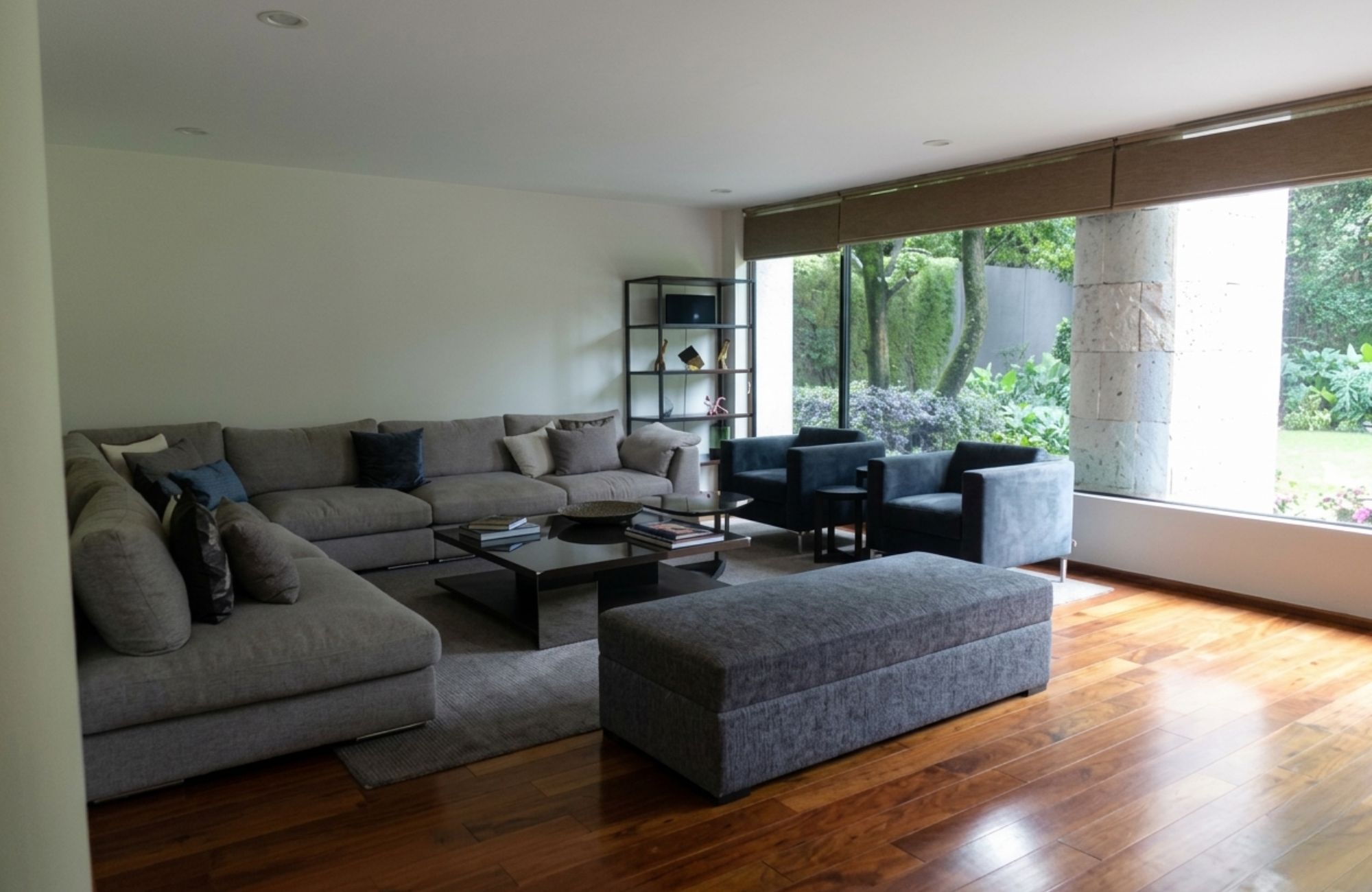 High-end residence for sale in the prestigious Bosques de las Lomas, Mexico City