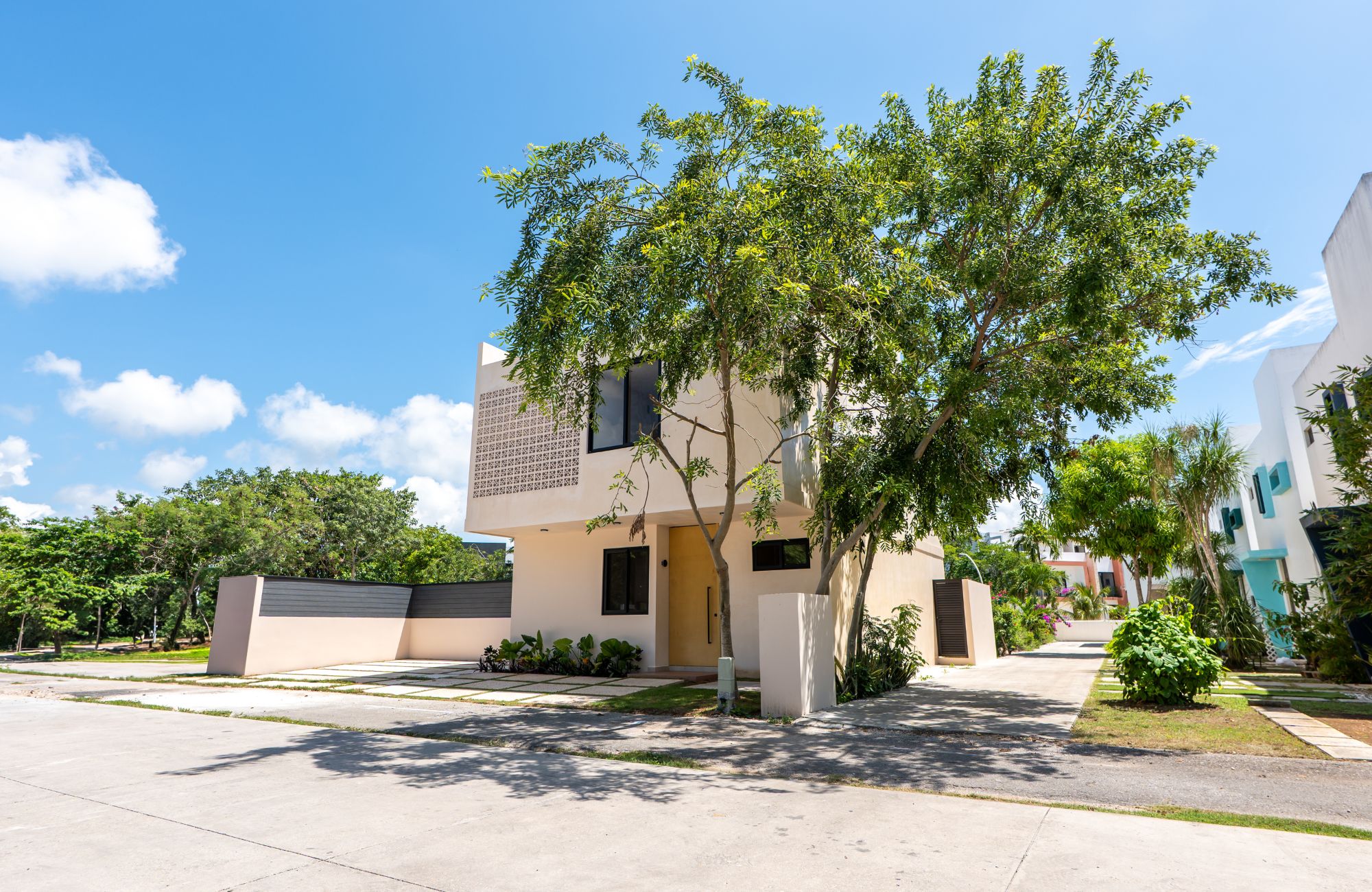 House with private pool, jacuzzi, pre-sale, Ciudad Mayakoba, Playa del Carmen