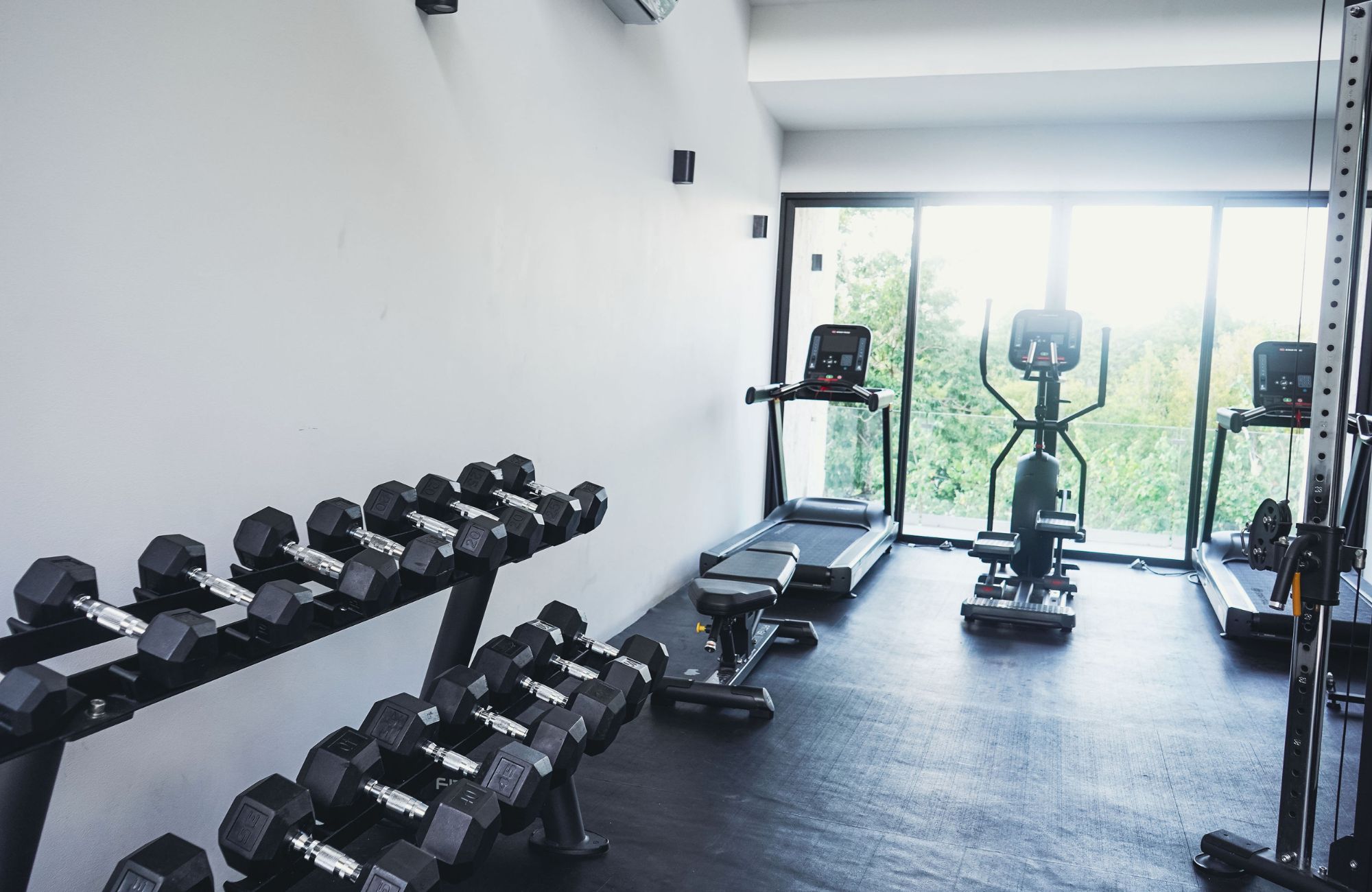 Condo with amenities, room service, commercial area boho chic