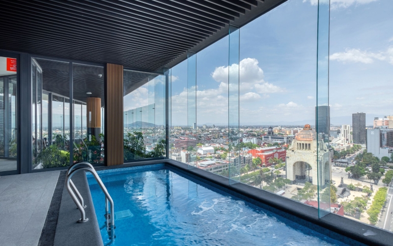 Departamento con terraza privada, alberca con jacuzzi, en venta, Cuauht&eacute;moc, CDMX