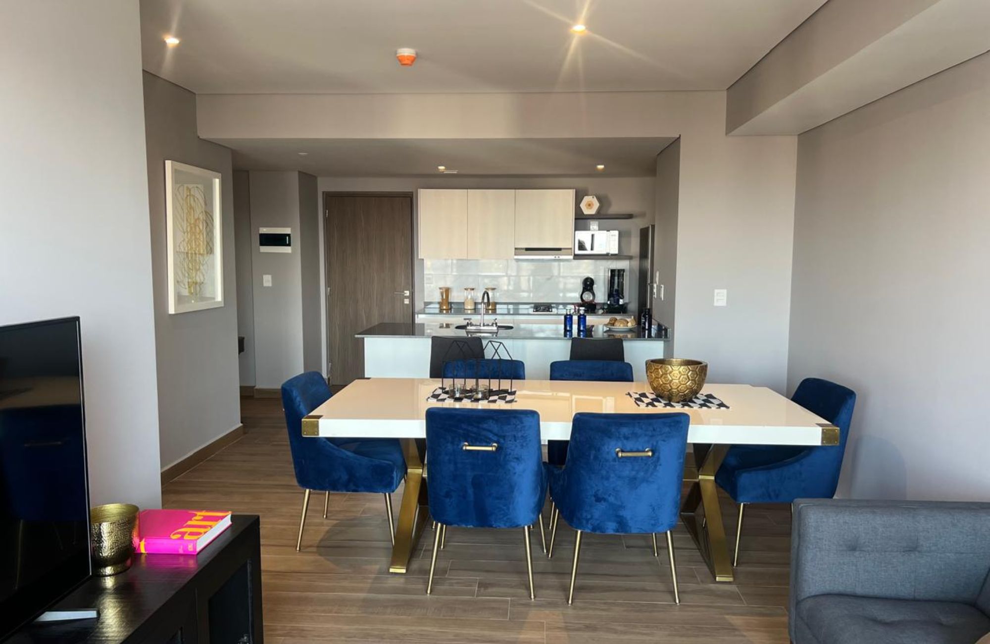 Condominio con ventanas de piso a techo en venta, Miguel Hidalgo, CDMX