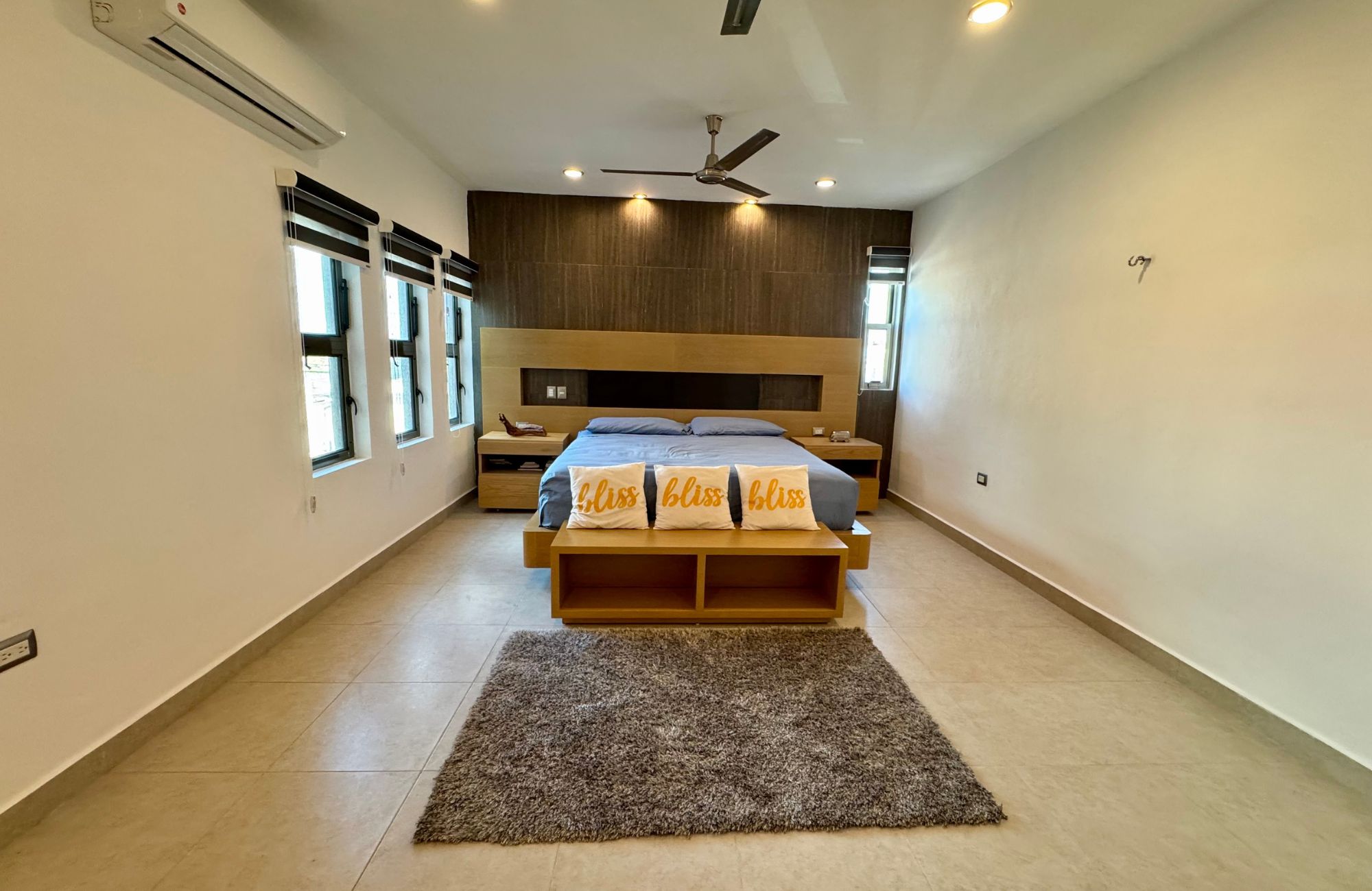 House with pool, large garden, 4 bedrooms for sale in Corpus Cristi Cozumel