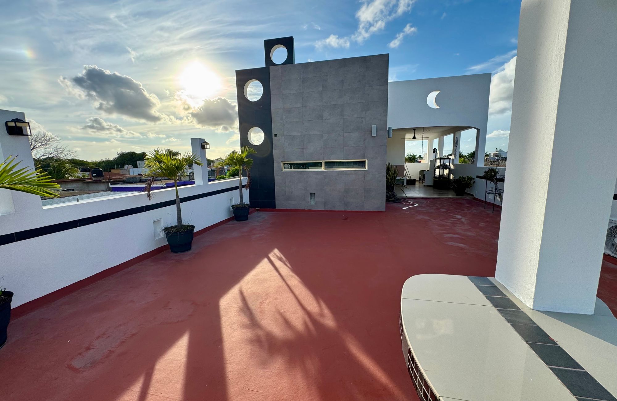 House with pool, large garden, 4 bedrooms for sale in Corpus Cristi Cozumel