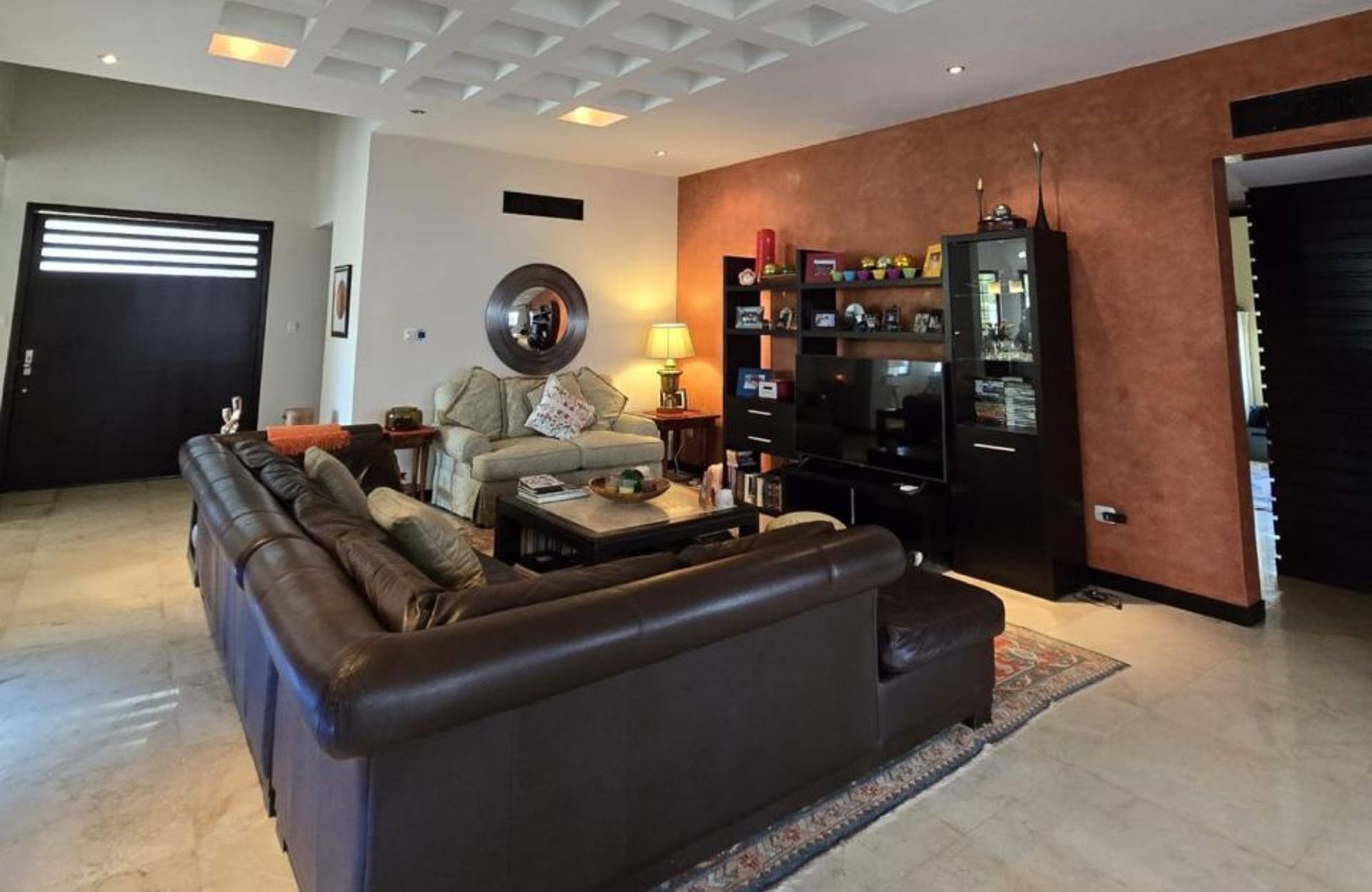 Casa con alberca privada, rooftop jacuzzi, en venta, Zona hotelera Sur, Cozumel