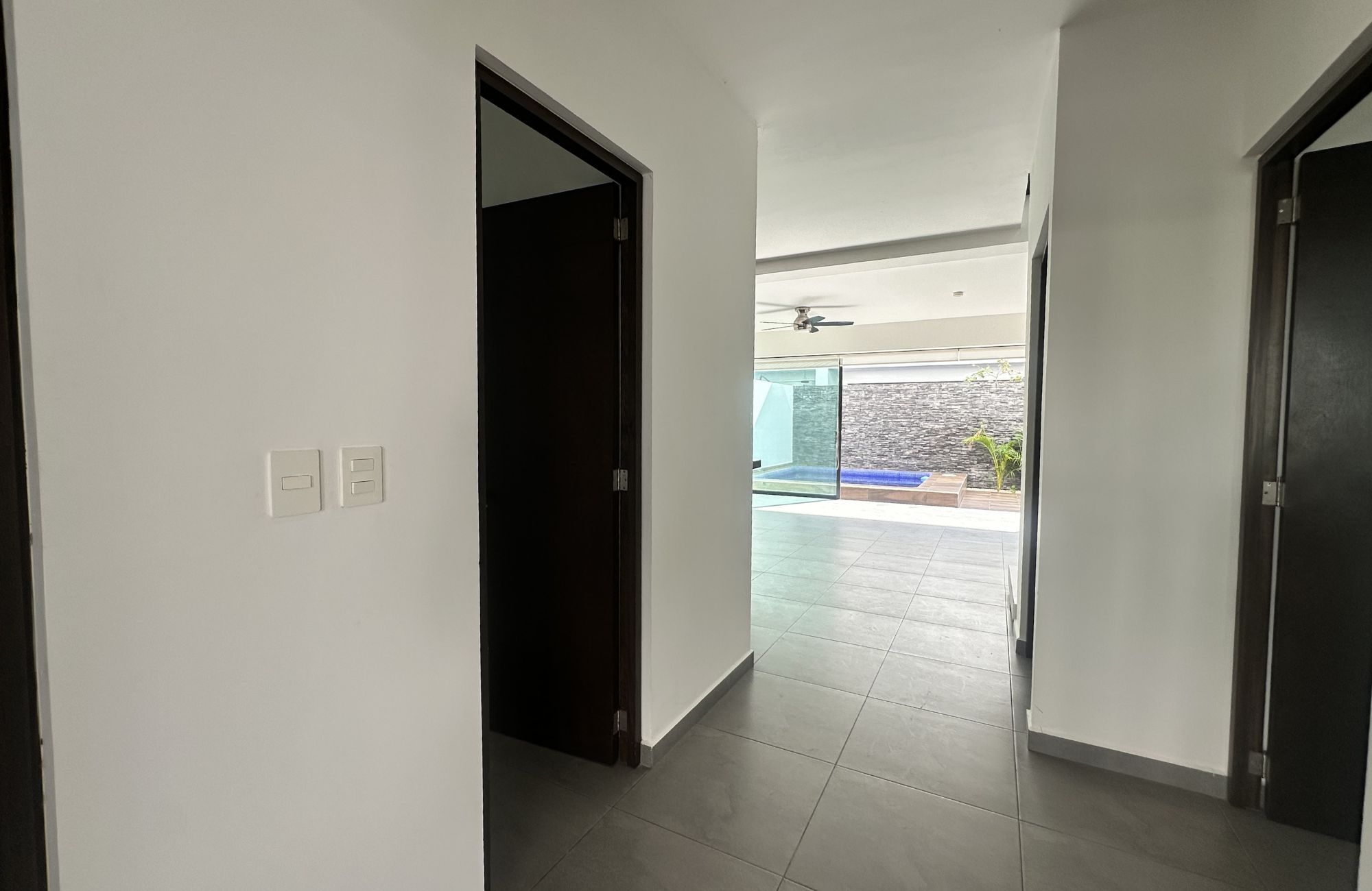 Casa con alberca privada, en venta, Residencial Rio, Huayac&aacute;n, Canc&uacute;n