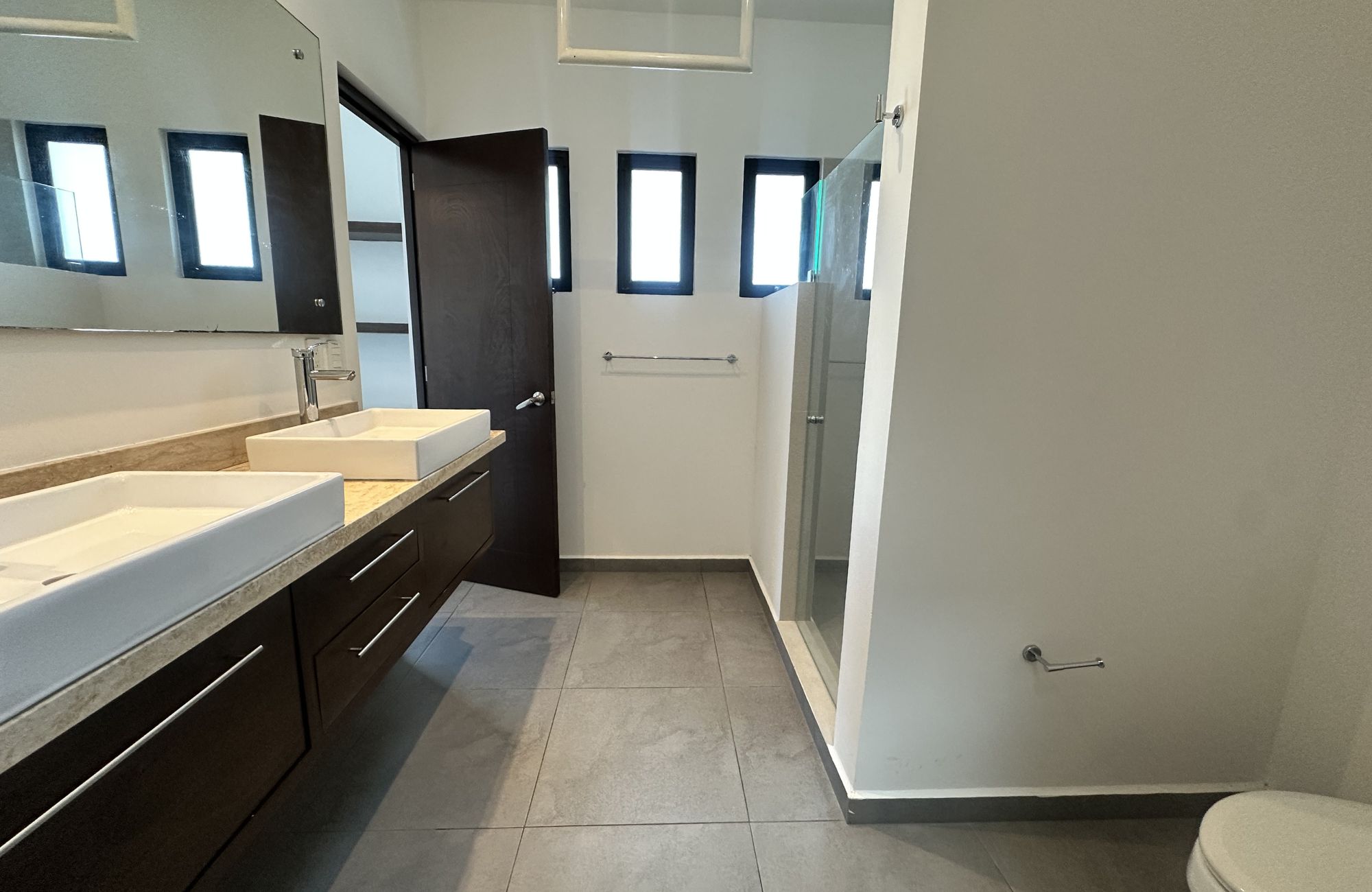Casa con alberca privada, en venta, Residencial Rio, Huayac&aacute;n, Canc&uacute;n