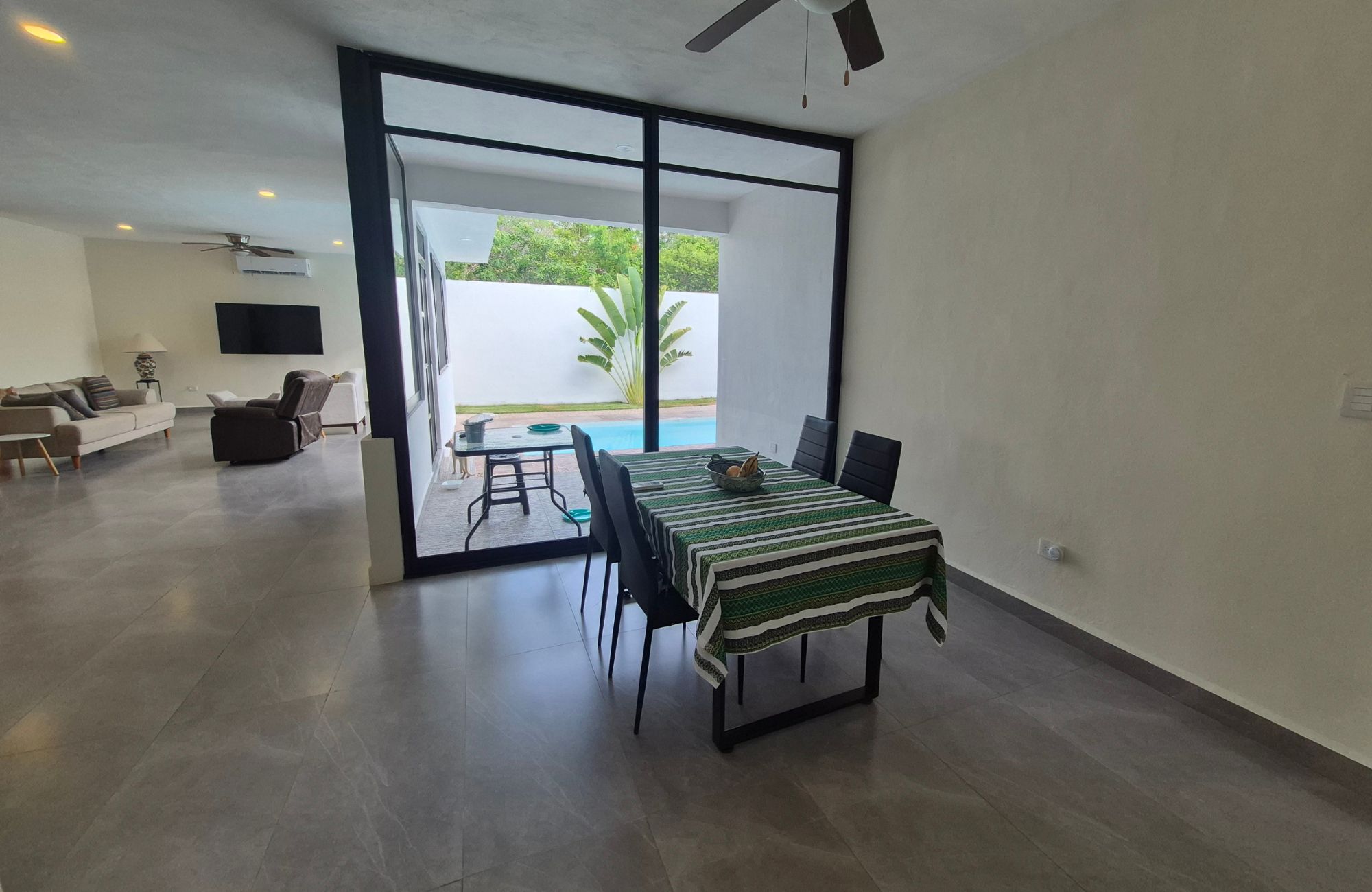House with Private Pool for Sale, Carretera Progreso, M&eacute;rida