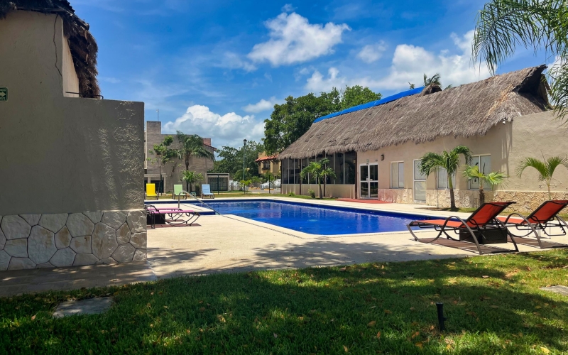Furnished condo on the 3rd floor with pool and recreational areas, for sale