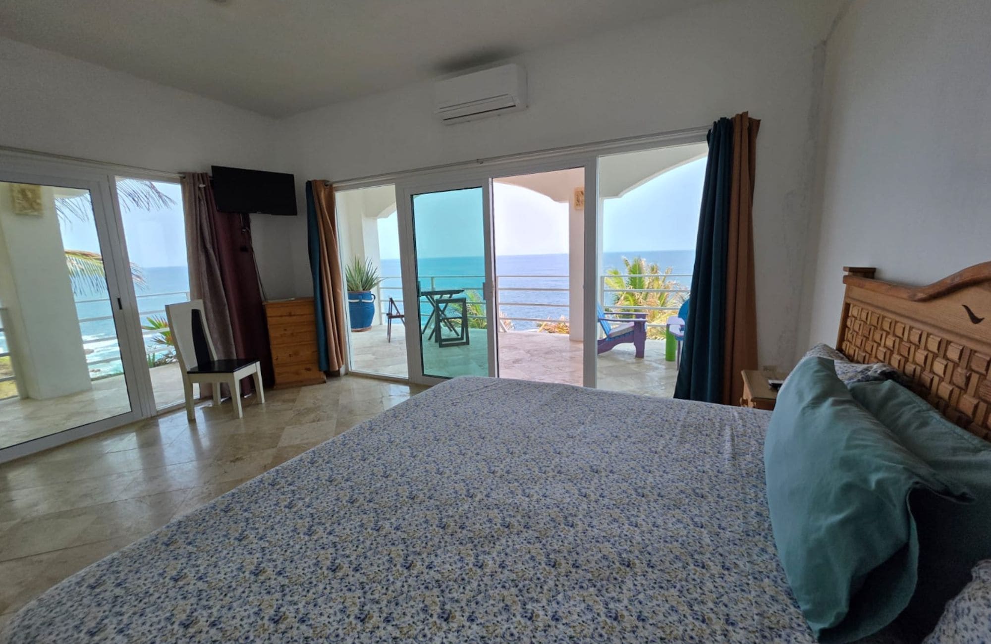 Luxury villa with pool surrounded by natural reserve for sale, Playa &Oacute;rgano, Huatulco