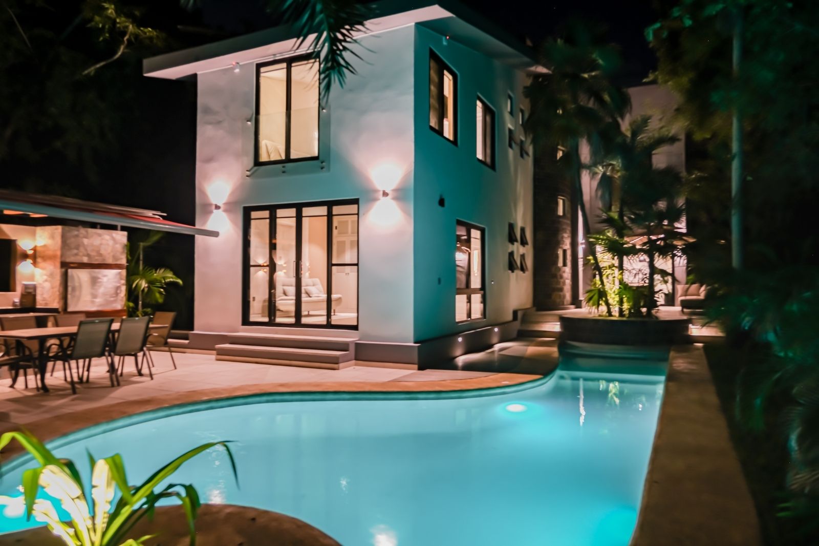 Luxury Remodeled Villa with Private Pool and Golf Course Views for Sale
