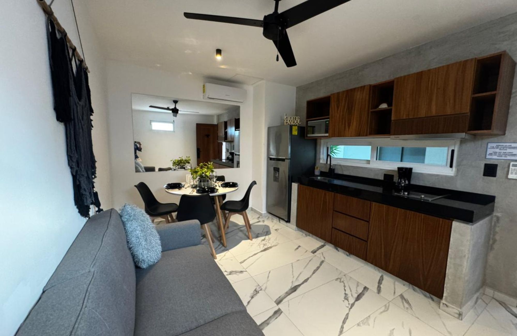 Studio close to the beach and Fifth Avenue for sale, Centro, Playa del Carmen