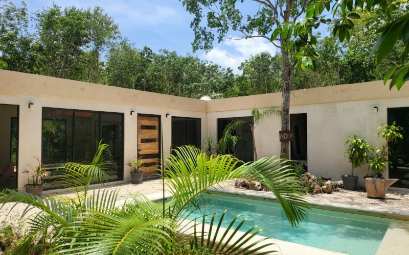 House with private eco-friendly pool for sale