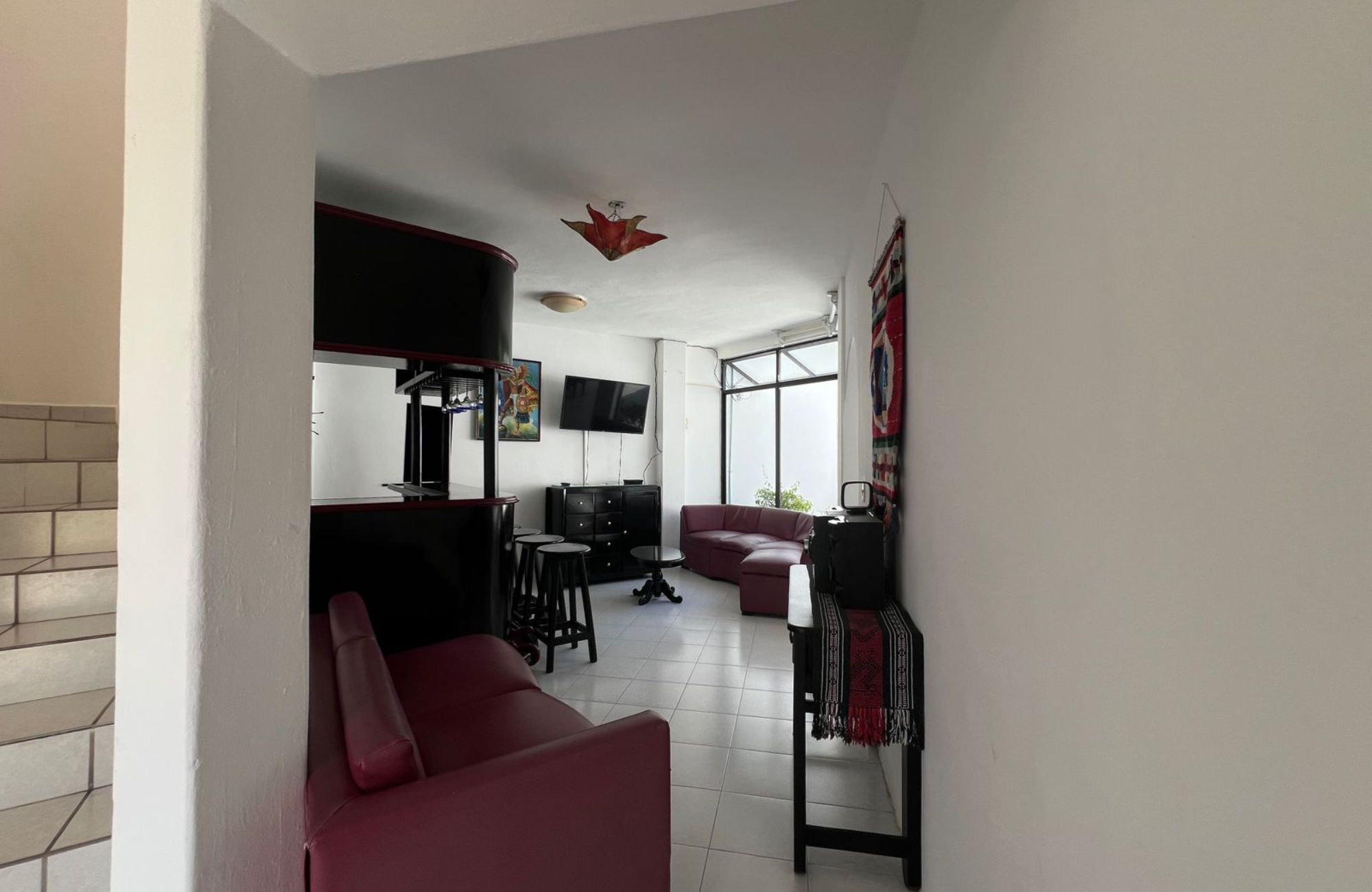 Casa con alberca, terraza, doble altura, sala de tv, en venta Sector O, Huatulco