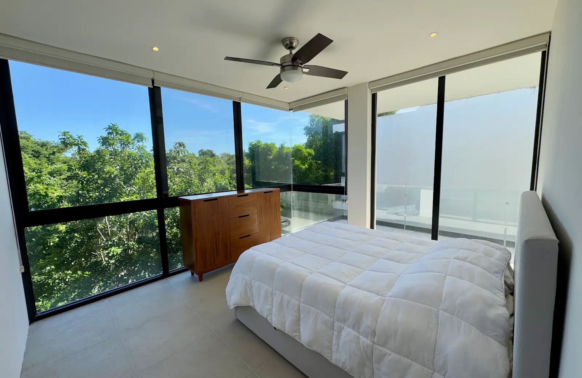 Condominium with garden, pool, paddle tennis court, North Hotel Zone, Cozumel.