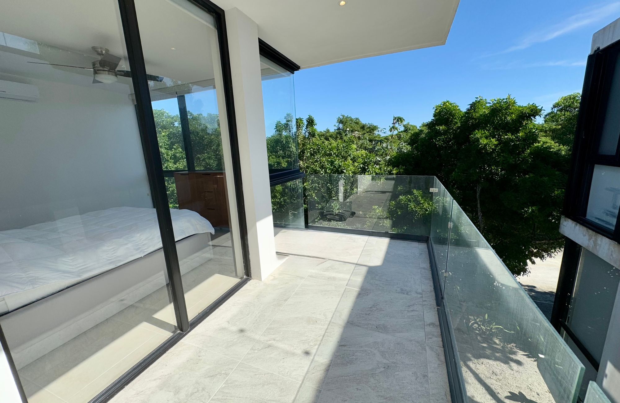 Condominium with garden, pool, paddle tennis court, North Hotel Zone, Cozumel.
