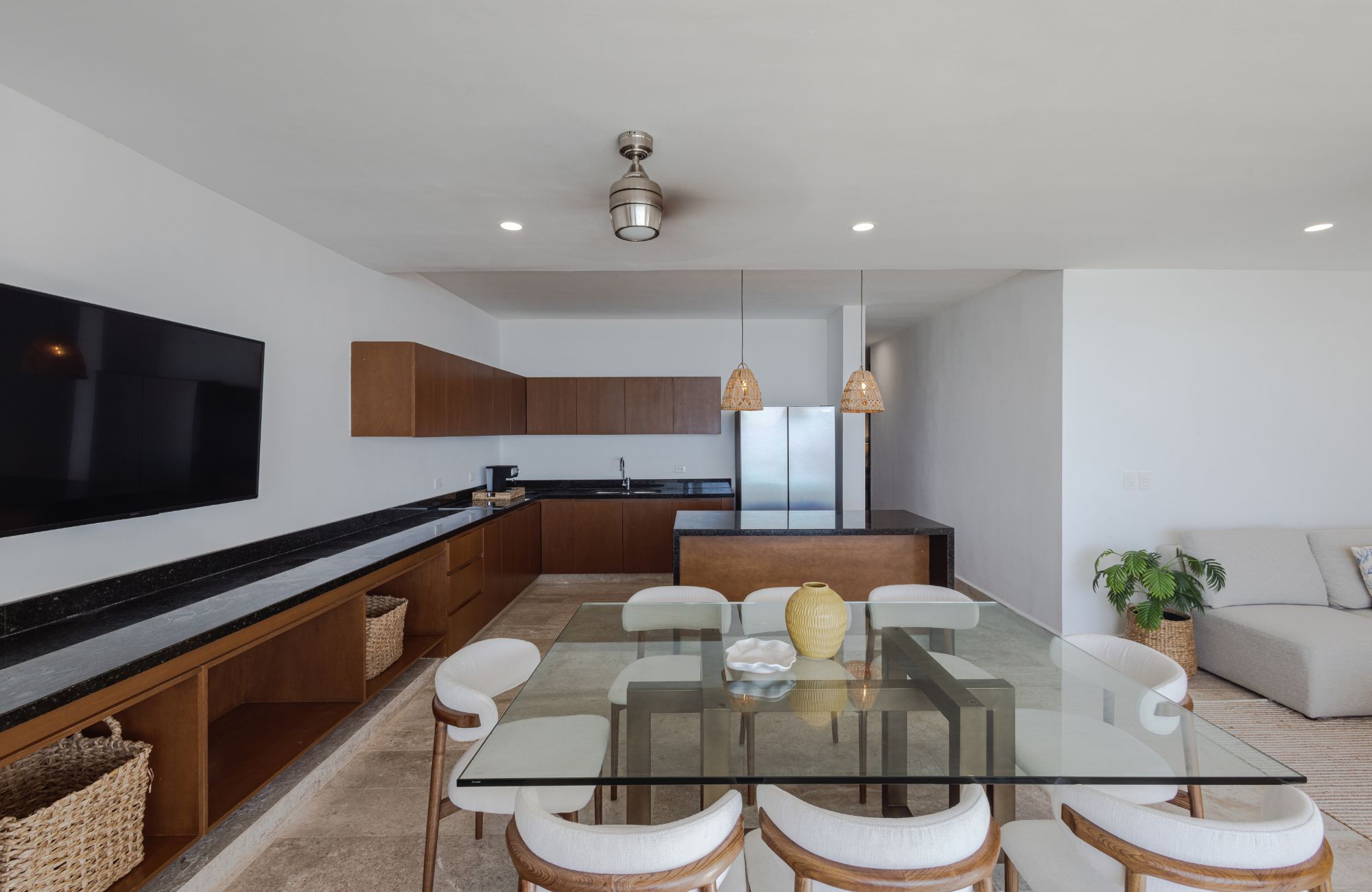 Oceanfront condo with premium amenities for sale, Chuburn&aacute;, Yucat&aacute;n