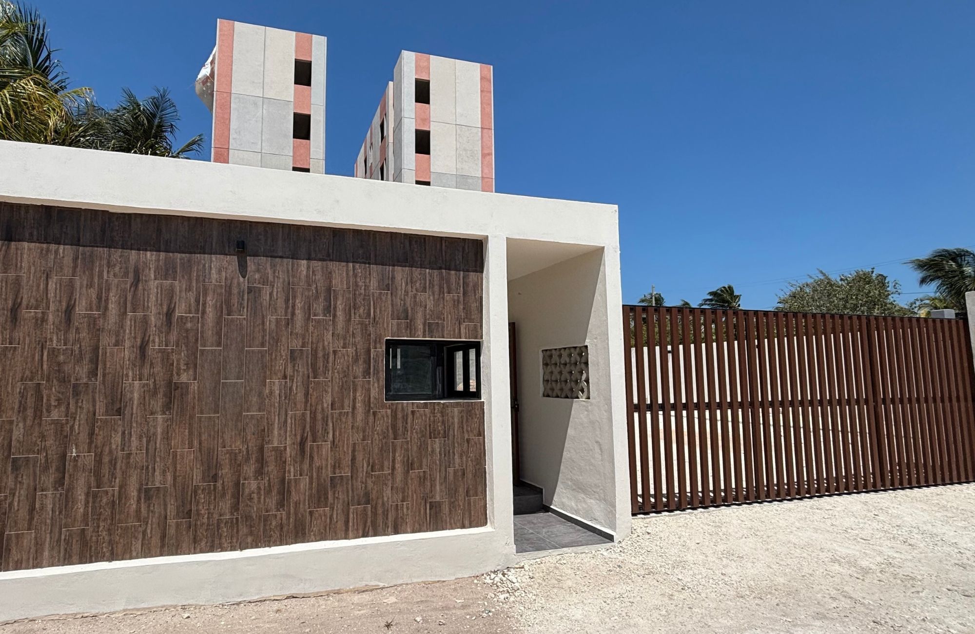 Apartment with ocean view pool and more amenities for sale San Crisanto Yucatan.
