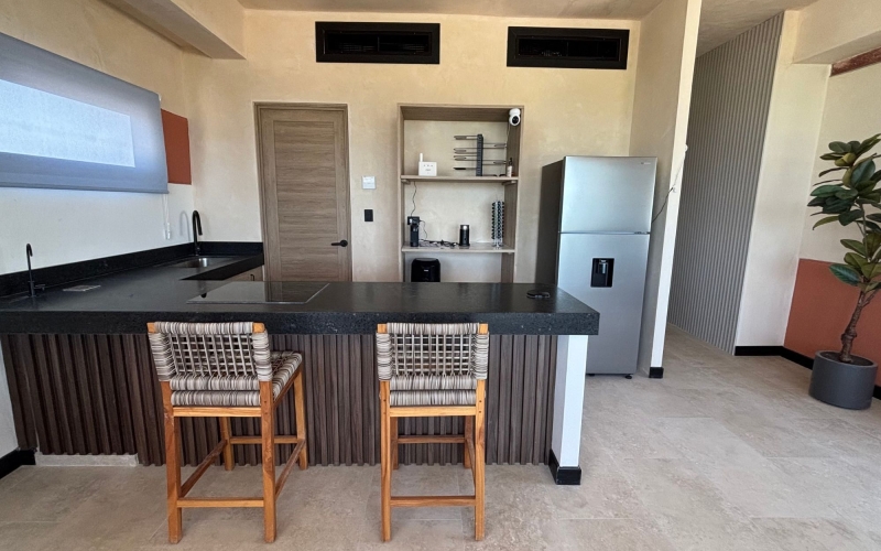 Penthouse con vista al mar, alberca, &aacute;rea de hamacas, en venta