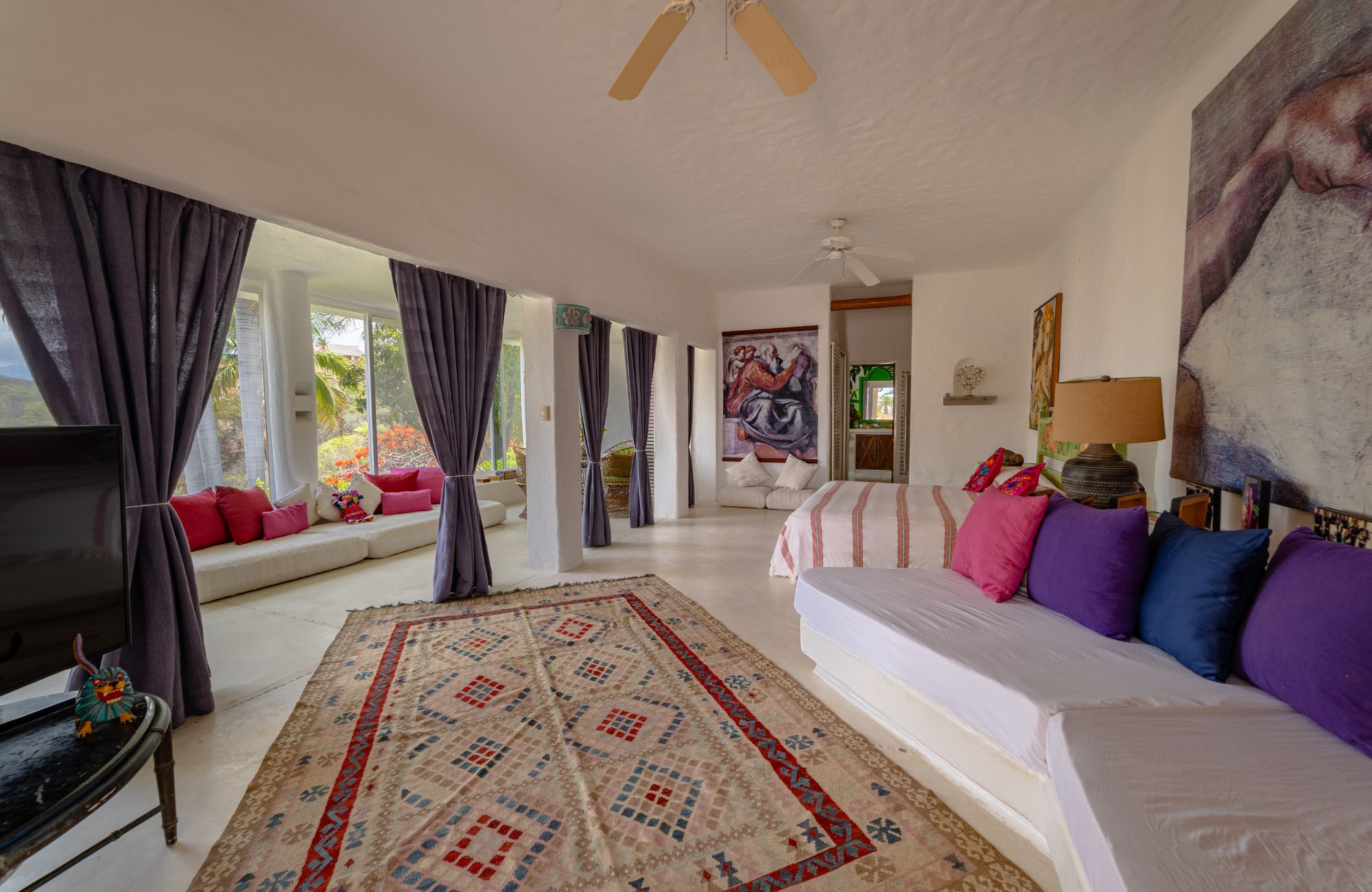 House with ocean view, beach access, large lot, in Residencial Conejos for sale