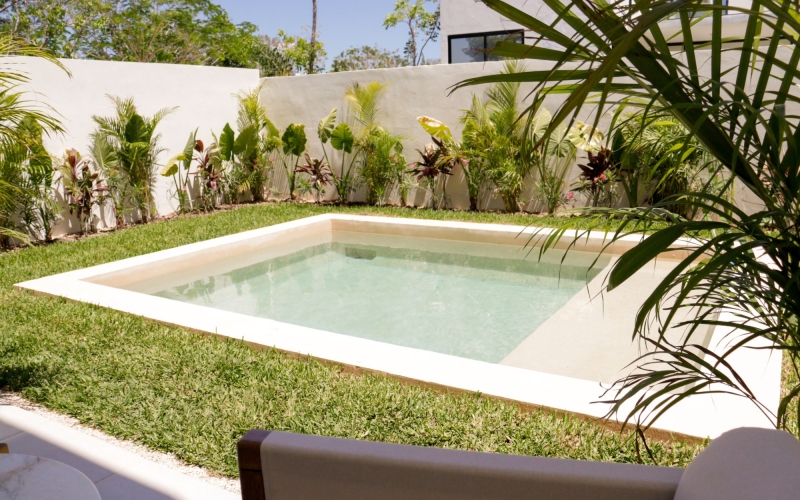 House with a pool and terrace in a planned community for sale
