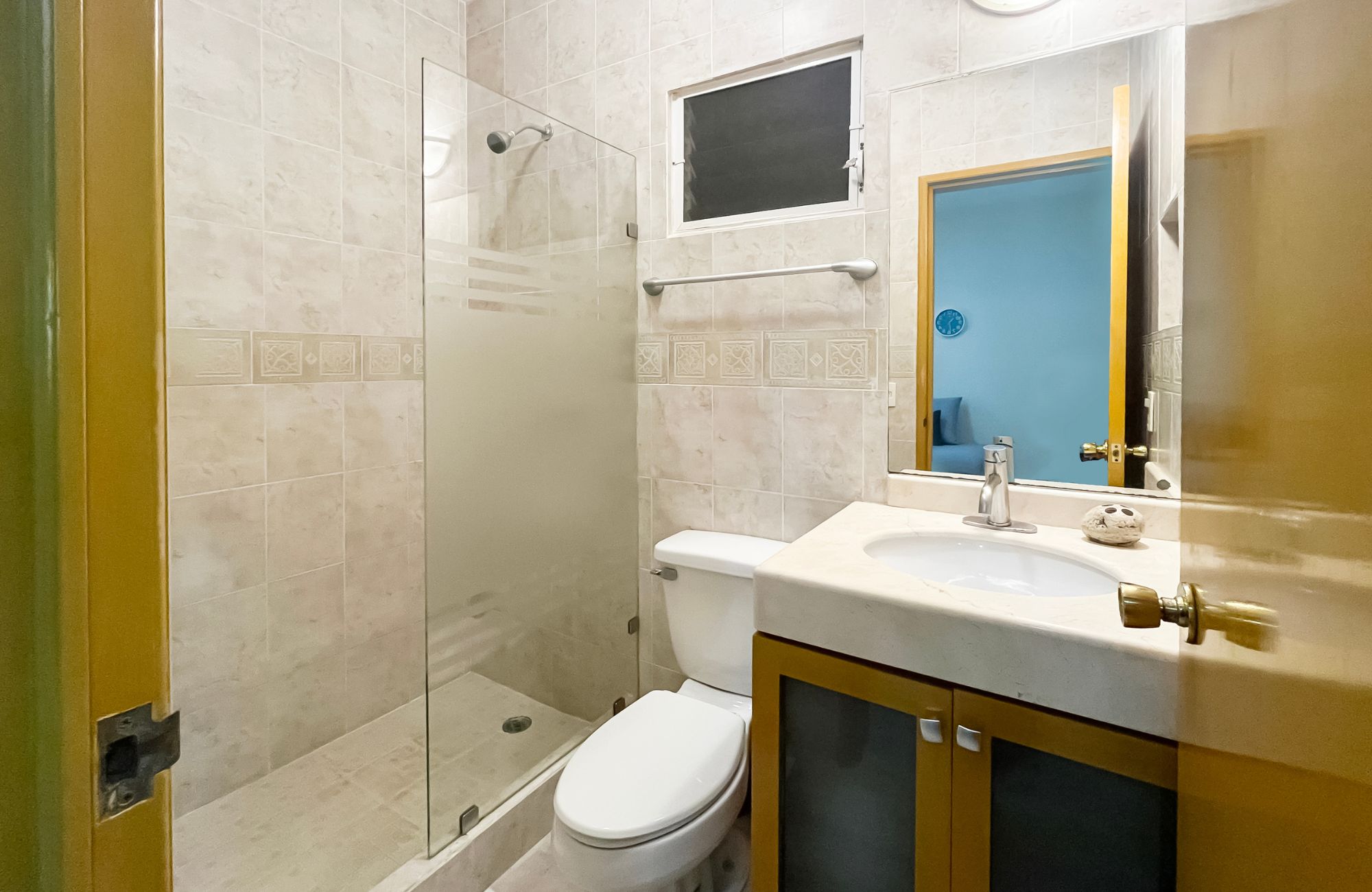 Departamento a 250 metros de la playa, entrega inmediata, venta Playa del Carmen