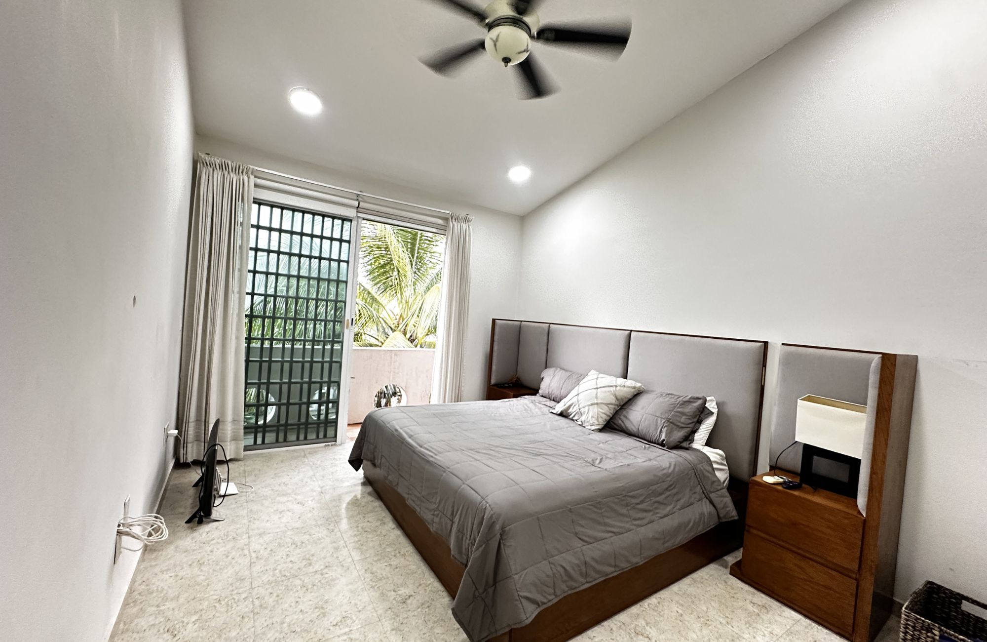 House with Private Pool for Sale, Cumbres, Canc&uacute;n