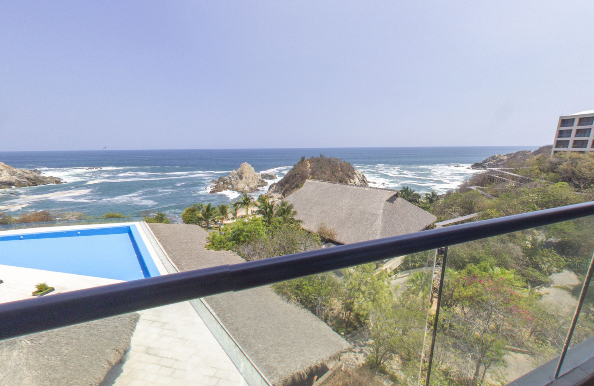 Ocean View Apartment, Direct Beach Access, for Sale, El Arrocito, Huatulco