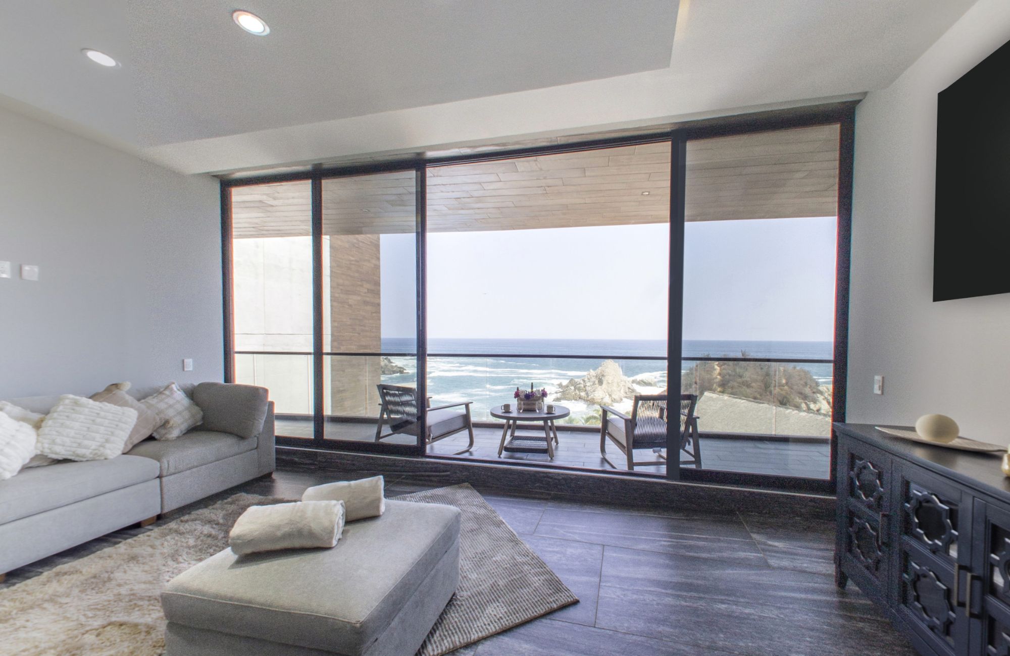 Ocean View Apartment, Direct Beach Access, for Sale, El Arrocito, Huatulco