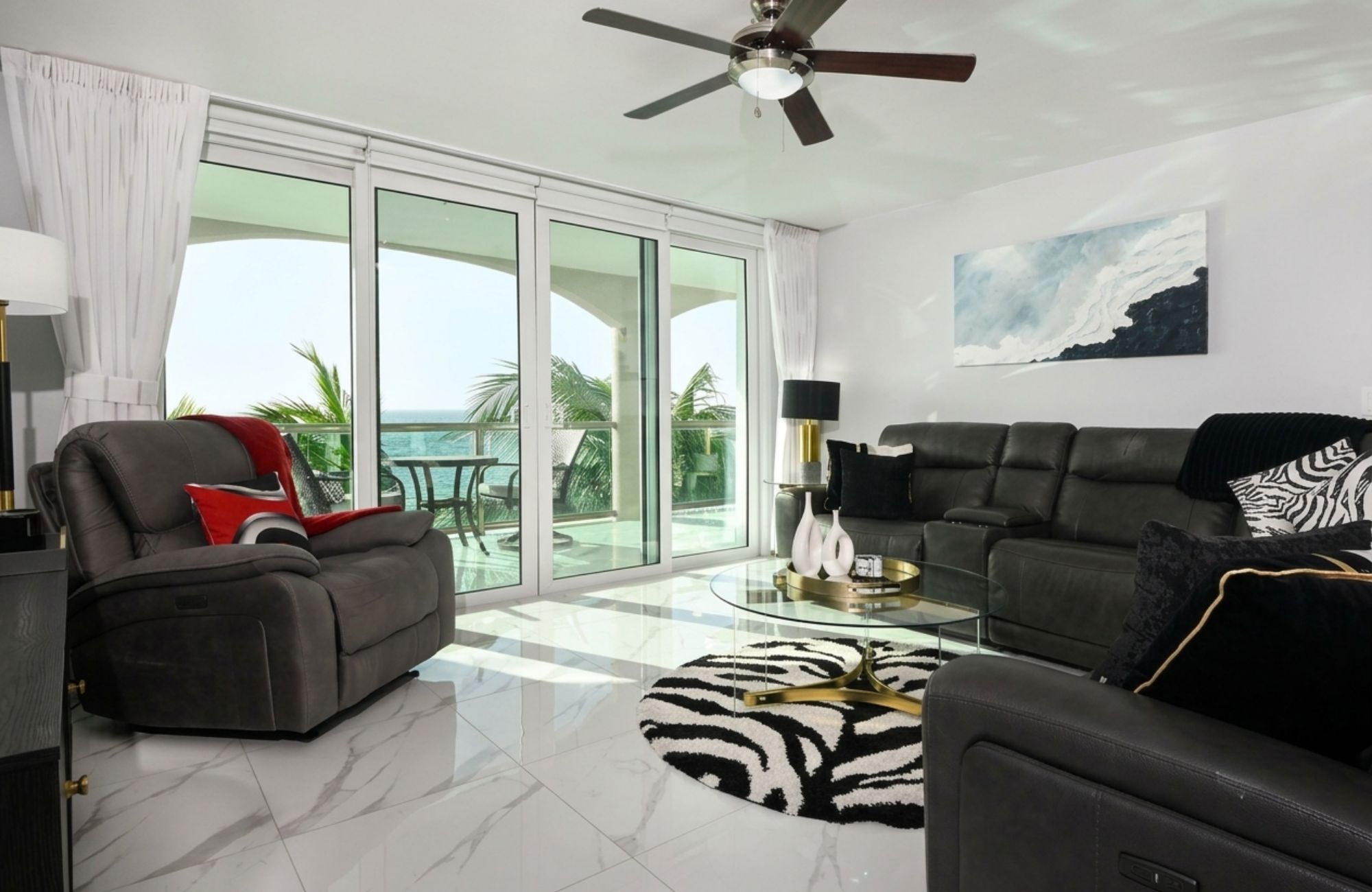 Oceanfront Apartment, Jacuzzi, Gym, Pre-construction, Sea Boardwalk, Cozumel