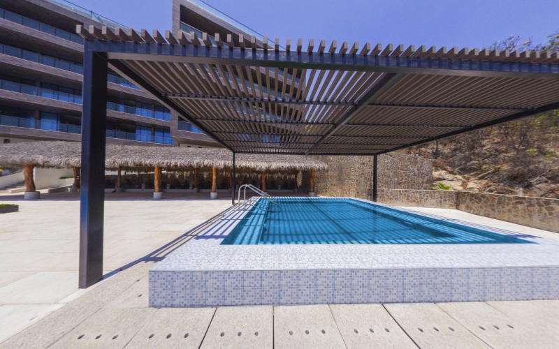 Penthouse with ocean views and private terrace, for sale