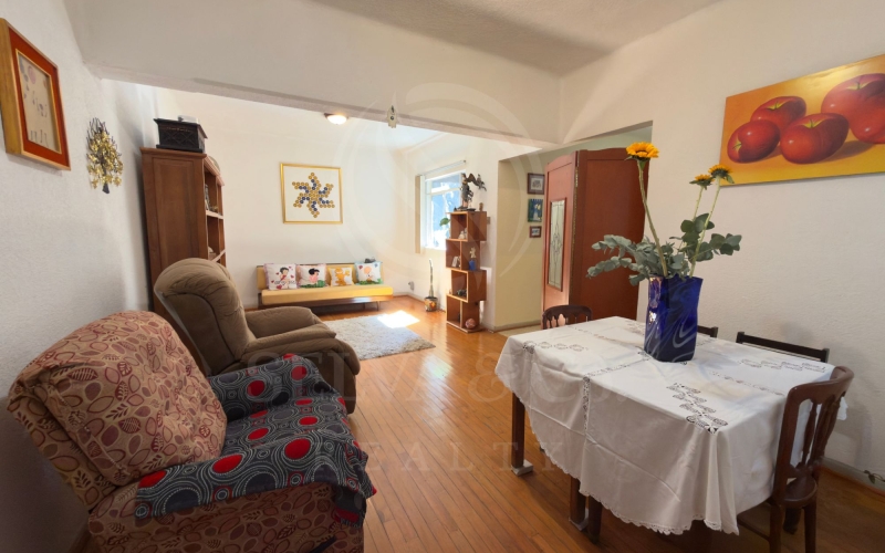 Condo 5 minutes from the Angel of Independence, for sale