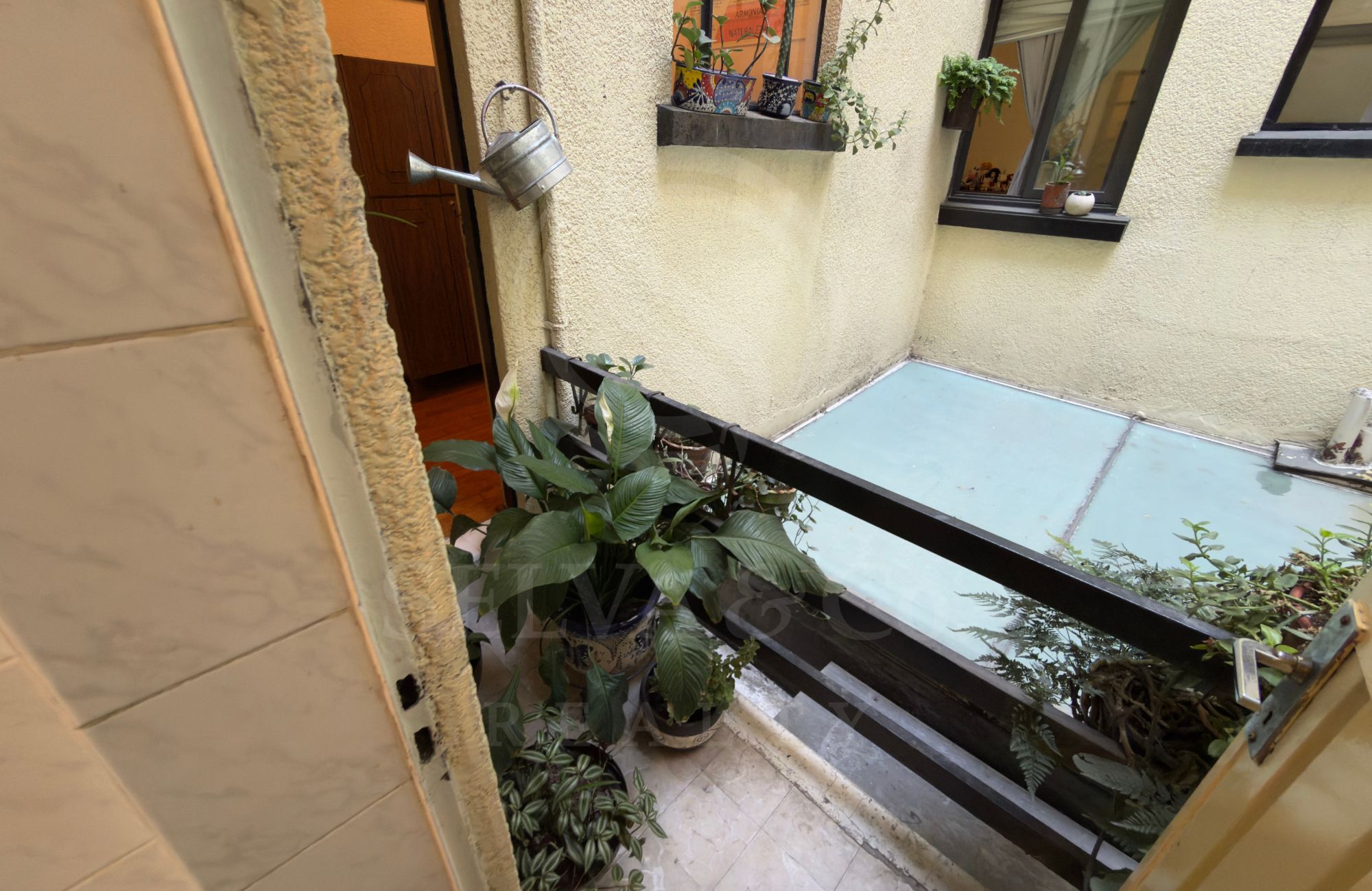 Apartment, street view, roof garden and coworking, for sale