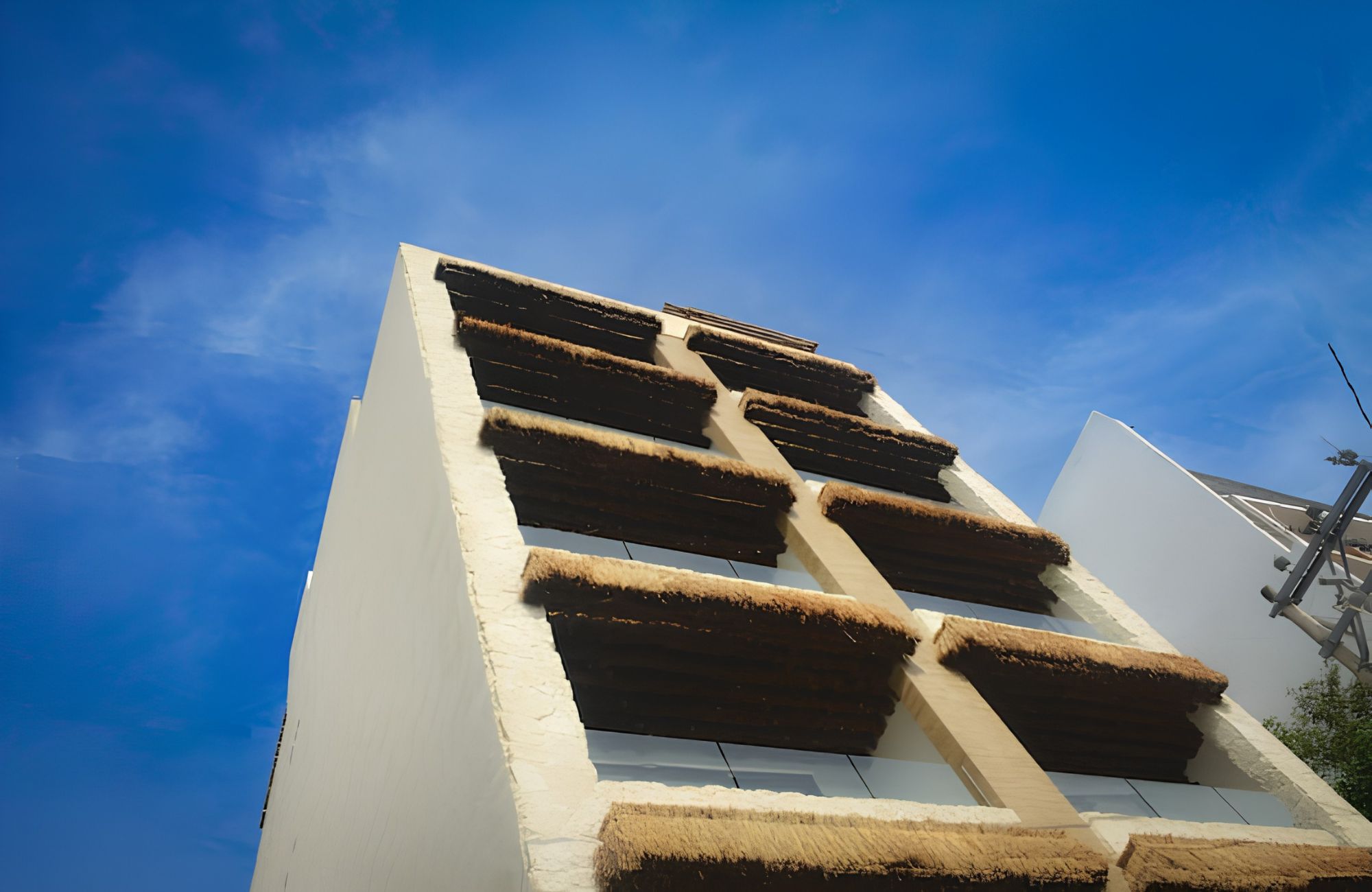 House in Residential Area with Pool and Pet Park, for Sale, Downtown Zone, Playa del Carmen.
