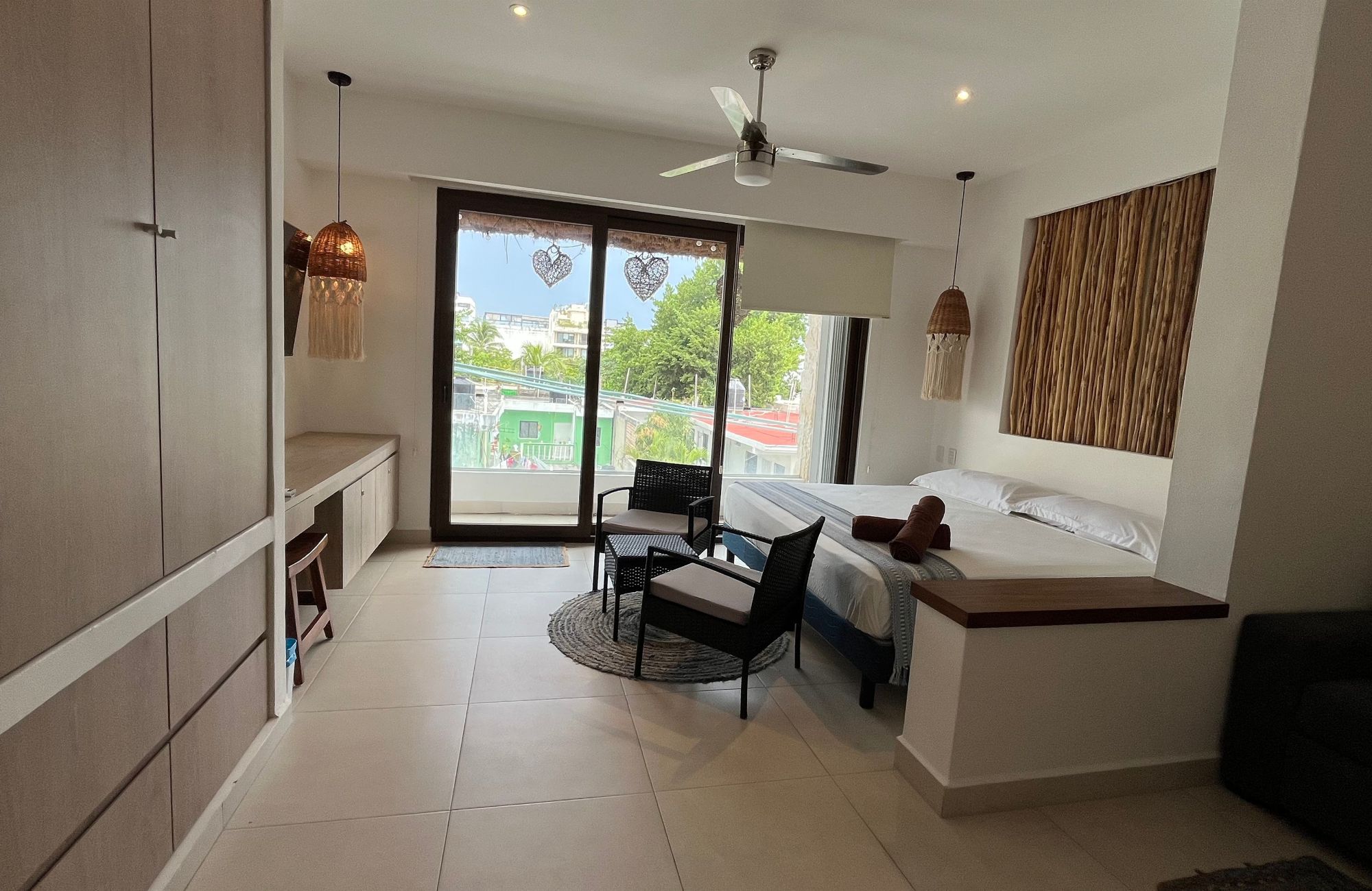 House in Residential Area with Pool and Pet Park, for Sale, Downtown Zone, Playa del Carmen.