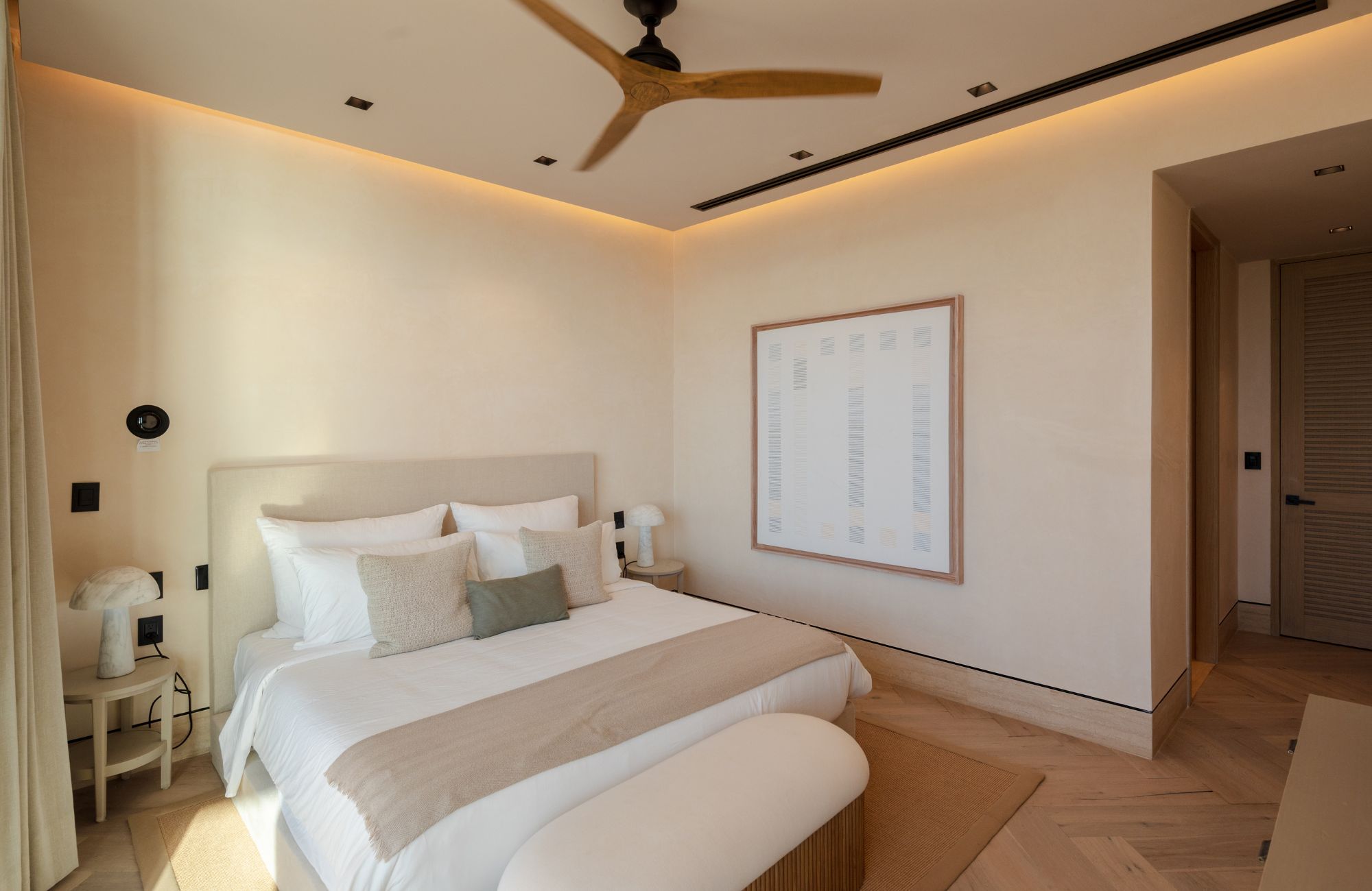 Luxury condominium, golf course, beach club, for sale, Playa del Carmen ???????