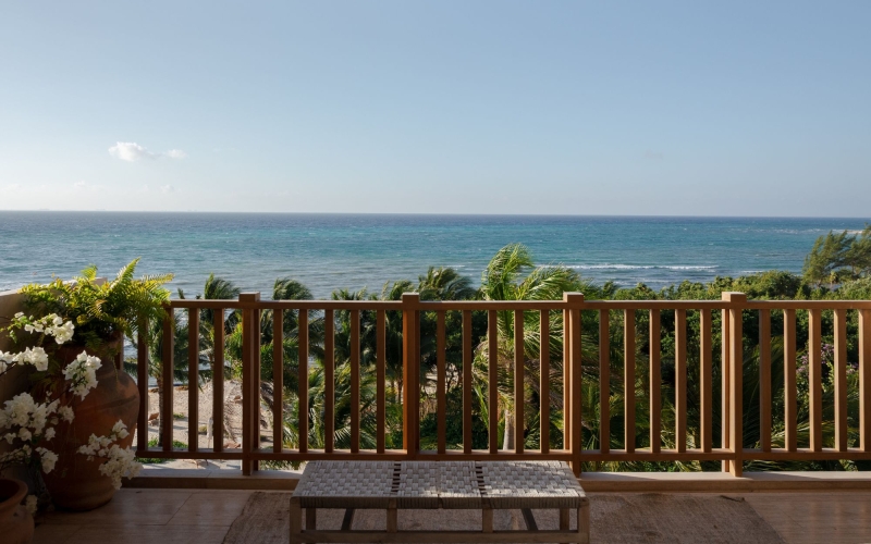Luxury condo for sale with private jacuzzi and resort-style amenities