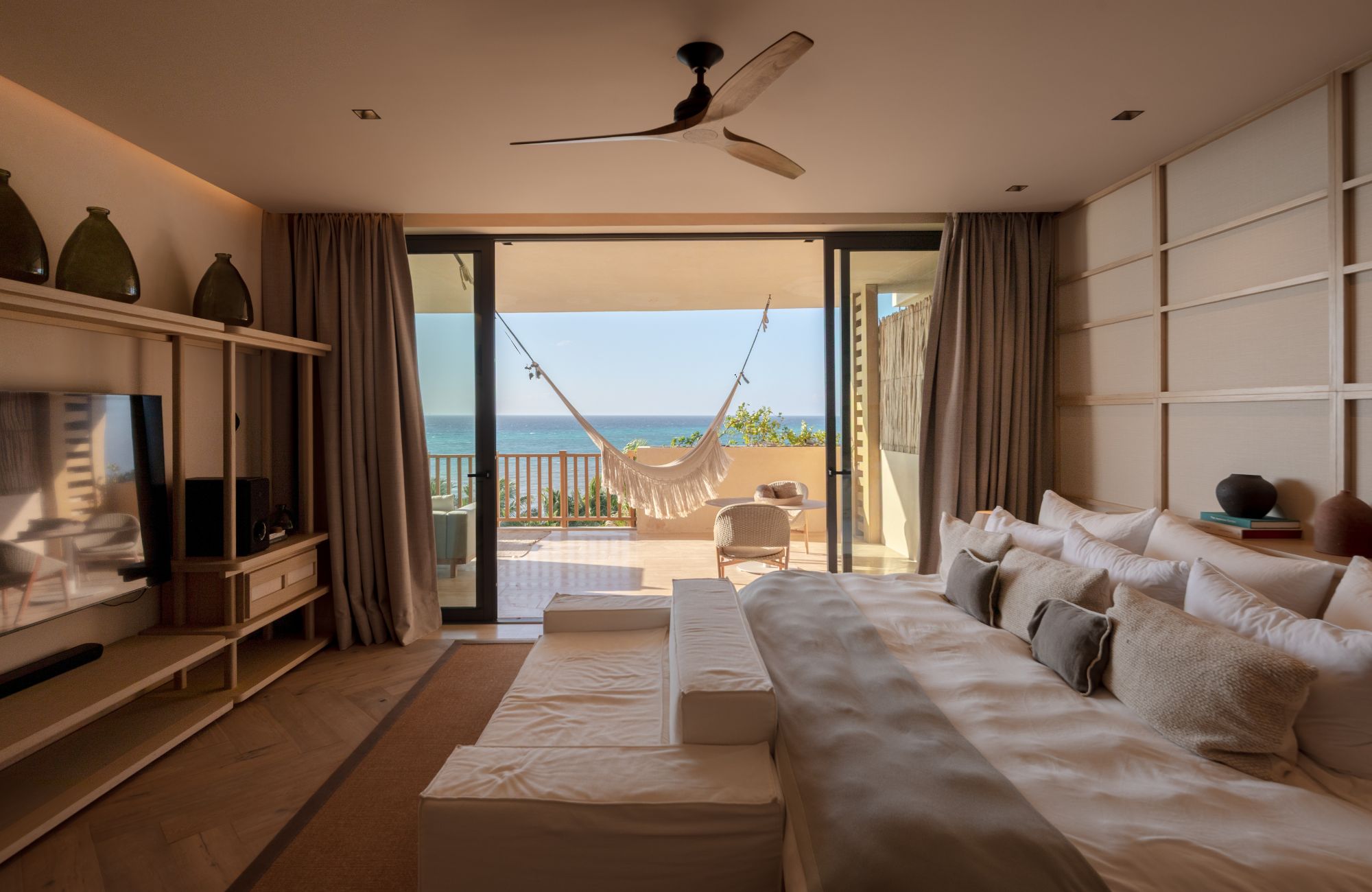 Condominio exclusivo con campo de golf, club de playa, venta, Playa del Carmen