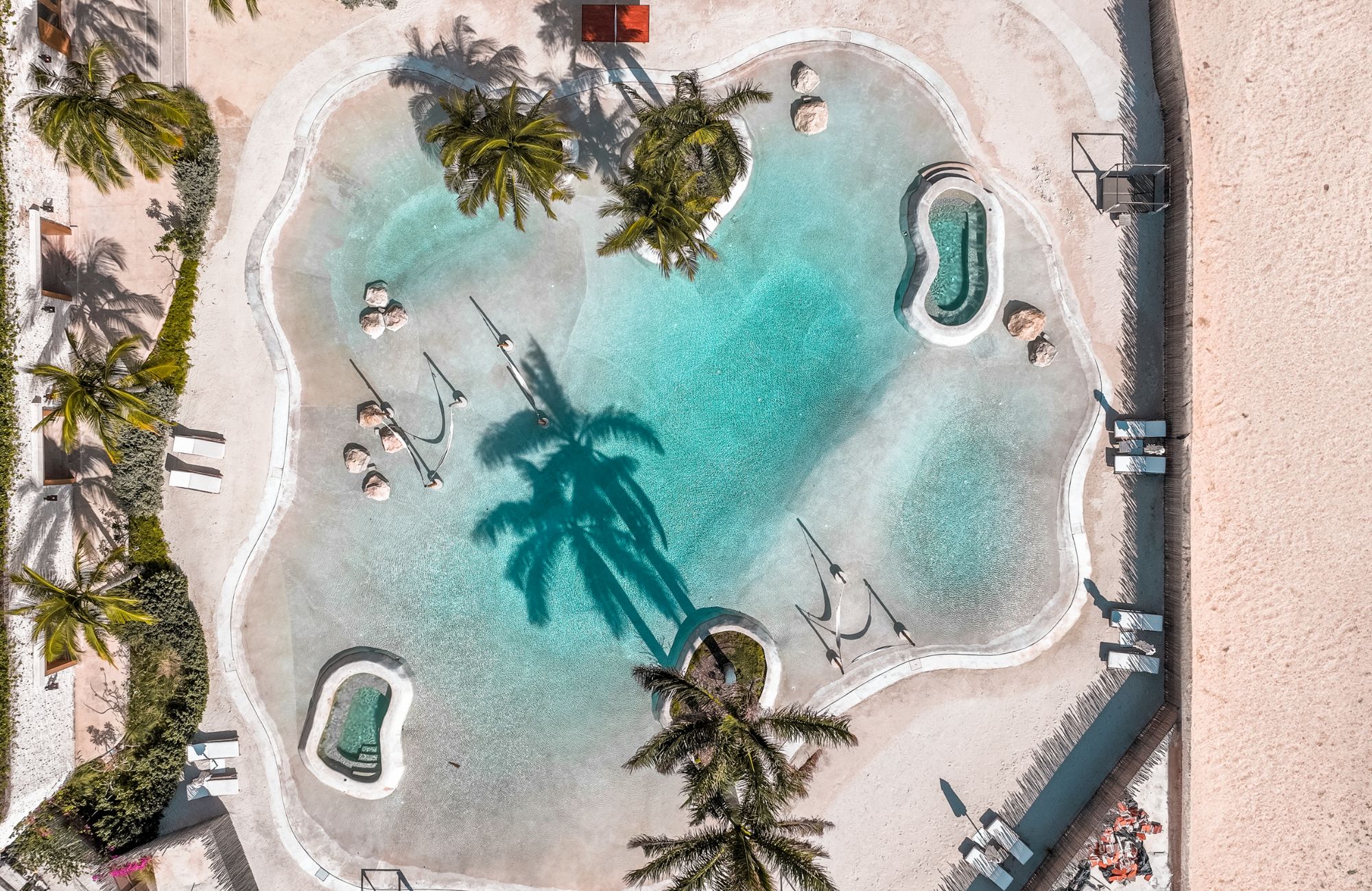 Condominio exclusivo con campo de golf, club de playa, venta, Playa del Carmen