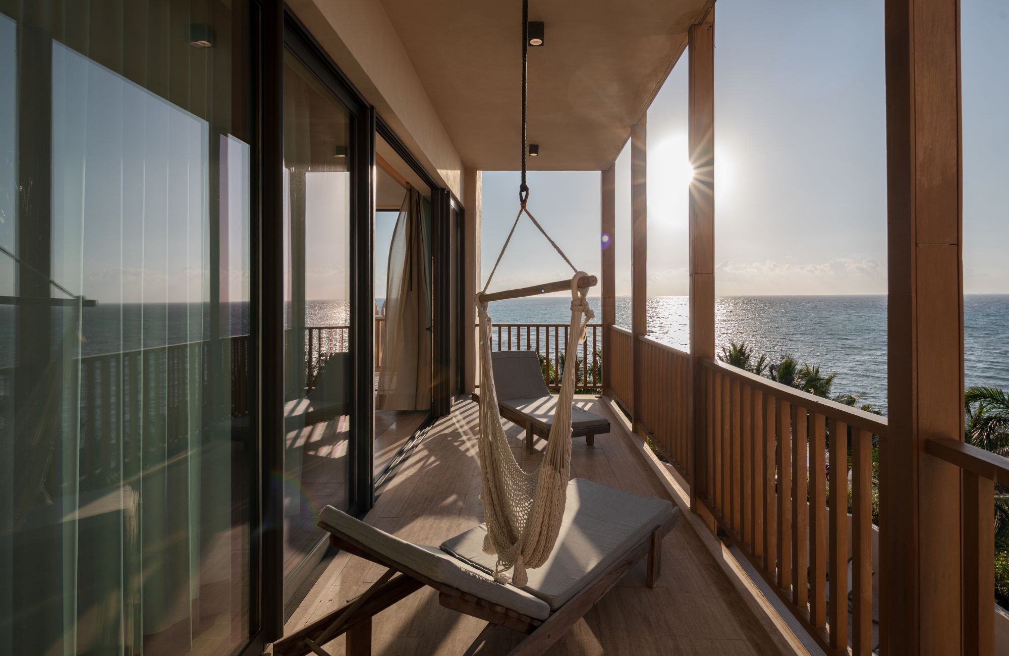 Exclusive condominium with golf course and beach club, for sale, Playa del Carmen
