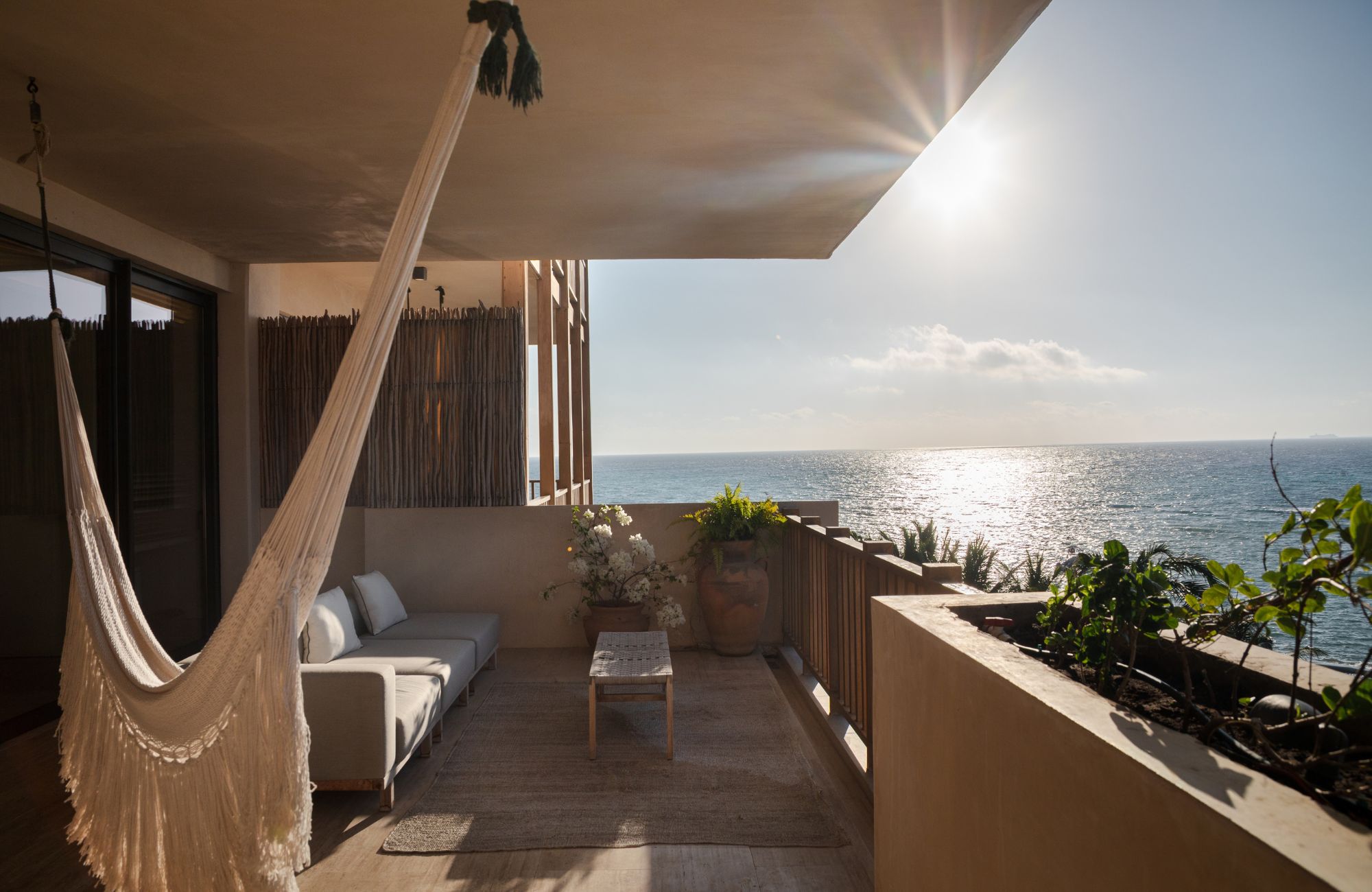 Exclusive condominium with golf course and beach club, for sale, Playa del Carmen