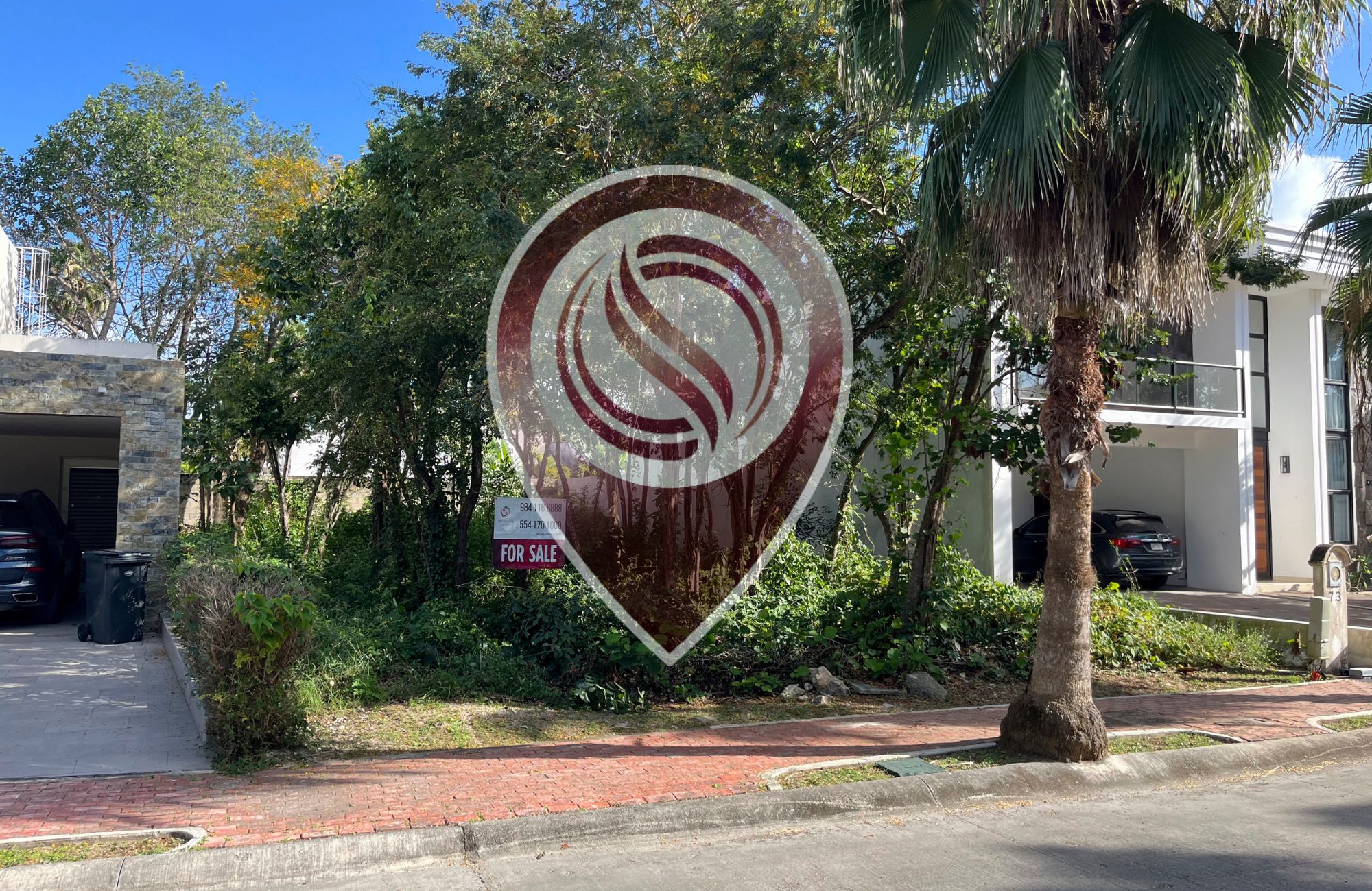 Residential lot for sale in Bamb&uacute; gated community, 24h security and amenities