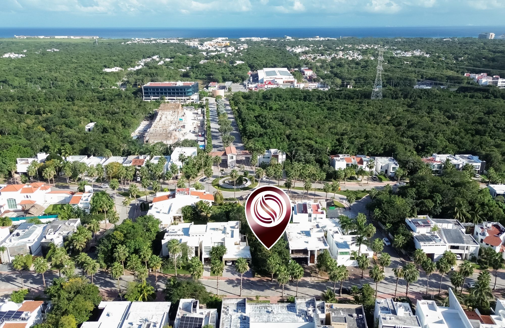 Residential lot for sale in Bamb&uacute; gated community, 24h security and amenities