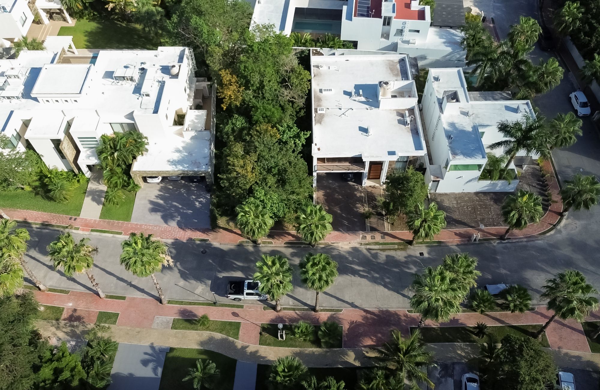 Residential lot for sale in Bamb&uacute; gated community, 24h security and amenities