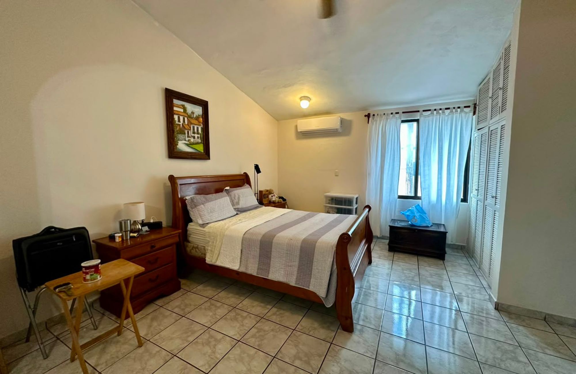 House with private pool, OPPORTUNITY PRICE, interphone, furnished, laundry room, in Repobladores area, pre-construction for sale in Cozumel.